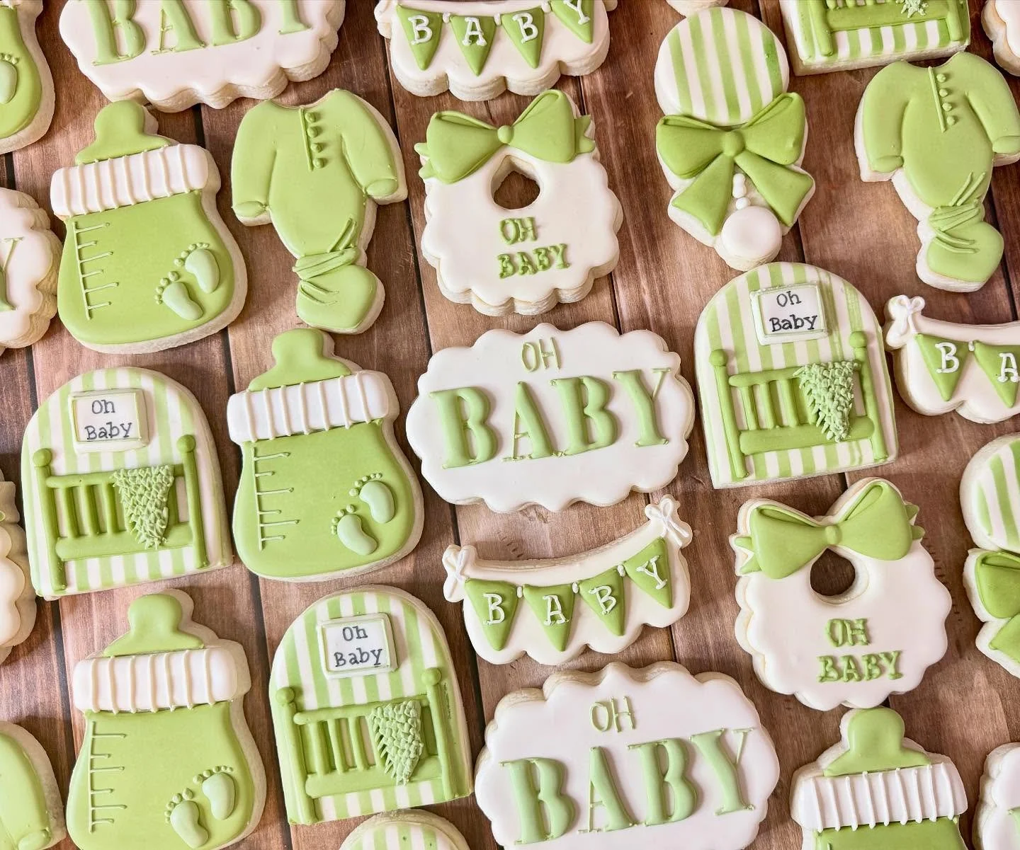 There&rsquo;s always something special about doing Baby Shower cookies 🩷

#jojoscookieboutique #babyshowercookies #sagegreencookies