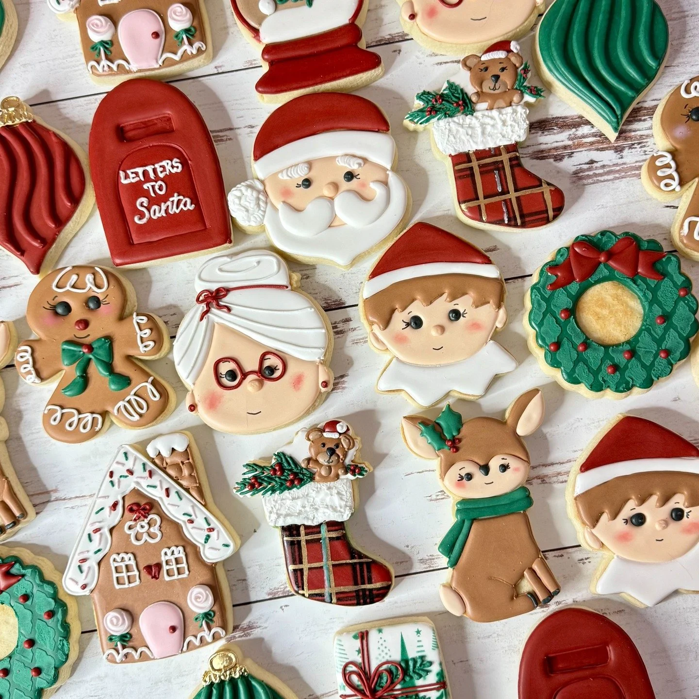 Happy NATIONAL COOKIE DAY!

#jojoscookieboutique #blairsvillega #christmascookies #reindeercookies #santacookies #mrsclausecookies #elfcookies #jinglealltheway