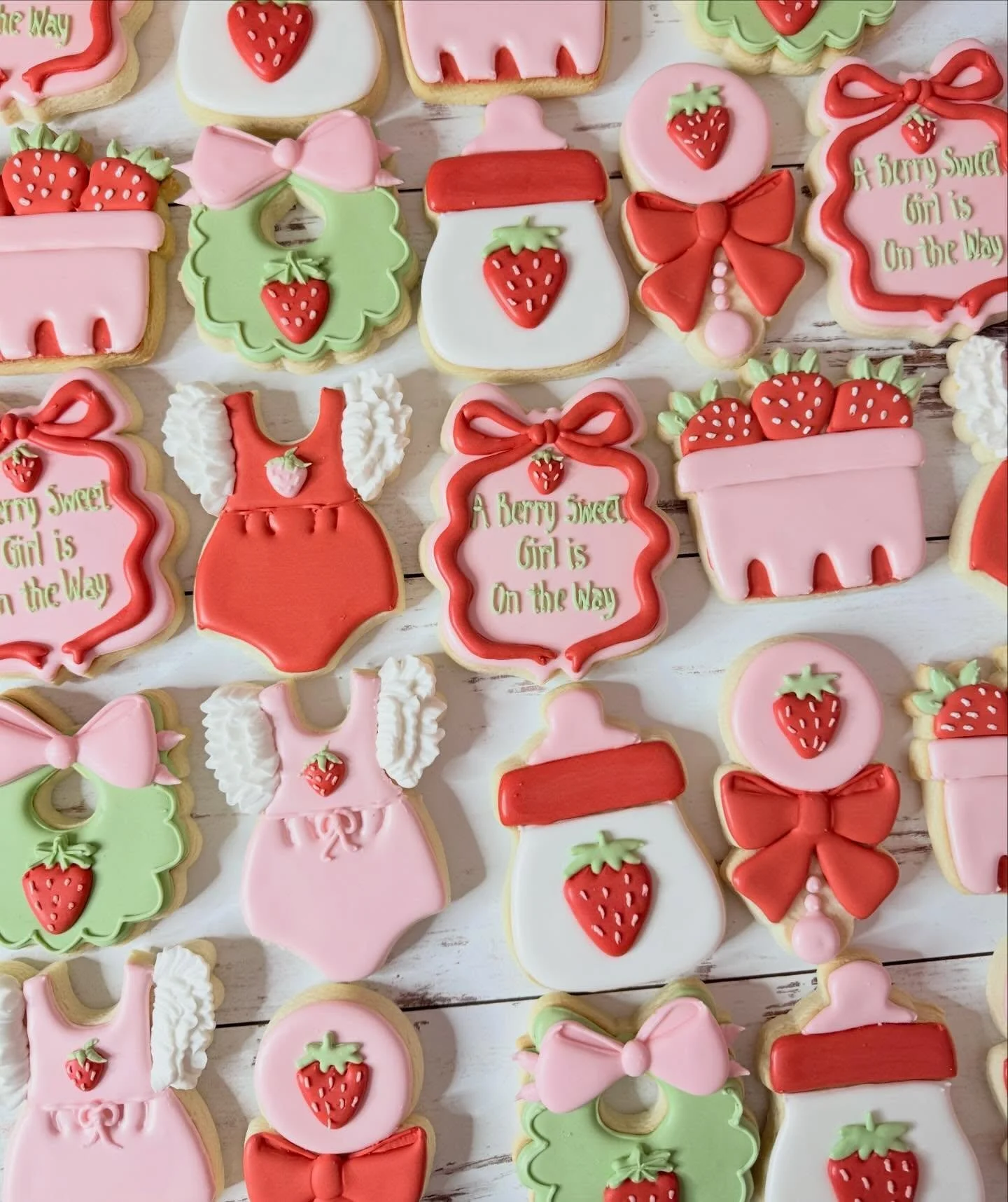 &ldquo;A Berry Sweet Baby Girl is on the Way!&rdquo; Congratulations! 🍓🍓🍓🍓 

#jojoscookieboutique #blairsvillega #aberrysweetbabygirlisontheway #aberrysweetbabycookies