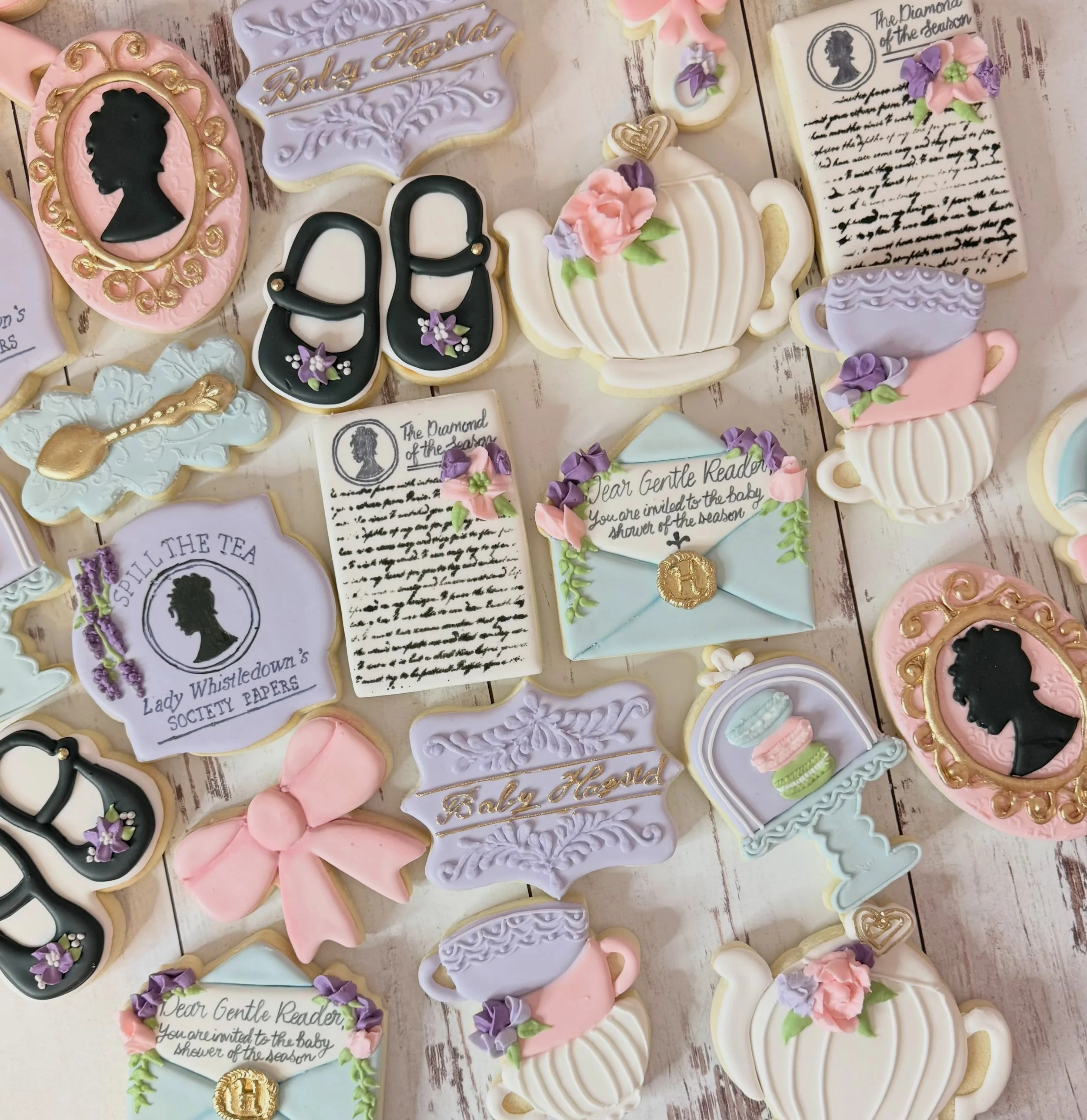 🎀✨ BRIDGERTON COOKIES! ✨🎀👑

Dearest Gentle Reader,

Society is positively abuzz with the most delightful news! It has come to Lady Whistledown&rsquo;s attention that the Diamond 💎 of the season will soon make her grand entrance into the world.

J