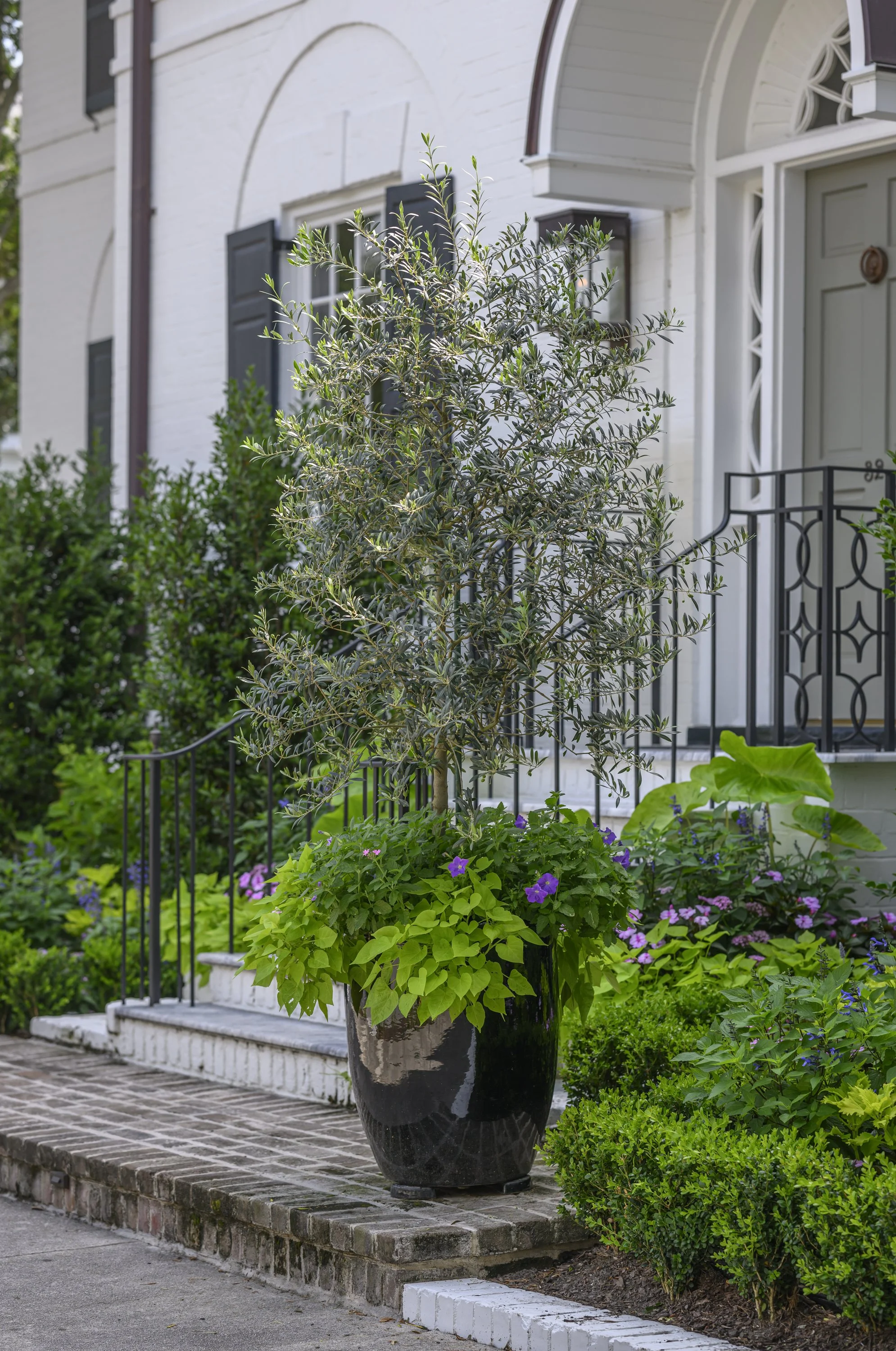 Historic Charleston Garden Renovation (21).jpg
