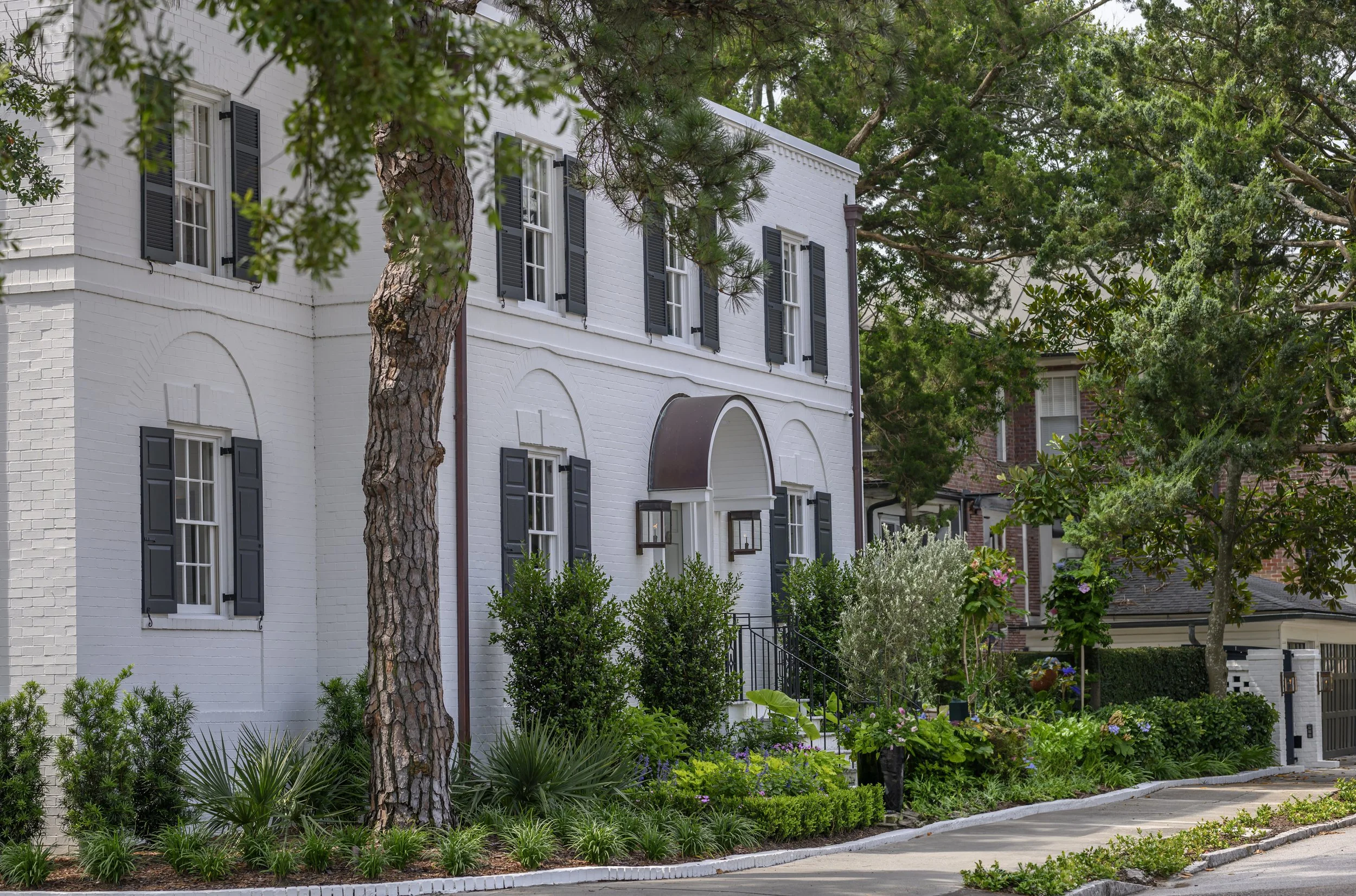 Historic Charleston Garden Renovation (12).jpg