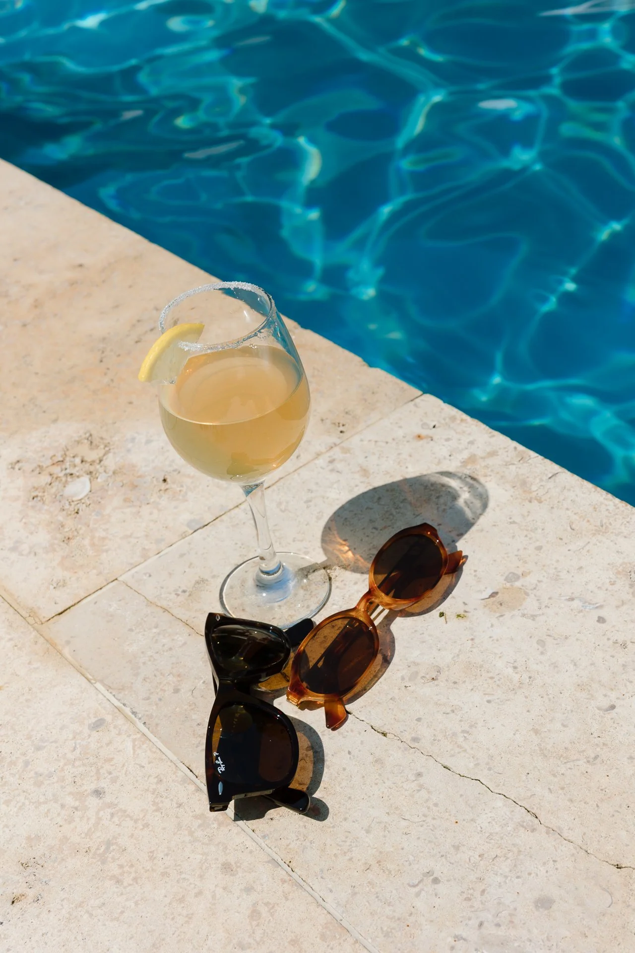 Nichole-Babiez-Photography-france-chateau-destination-wedding-bridal-pool-party-08-05-2025-99.jpg