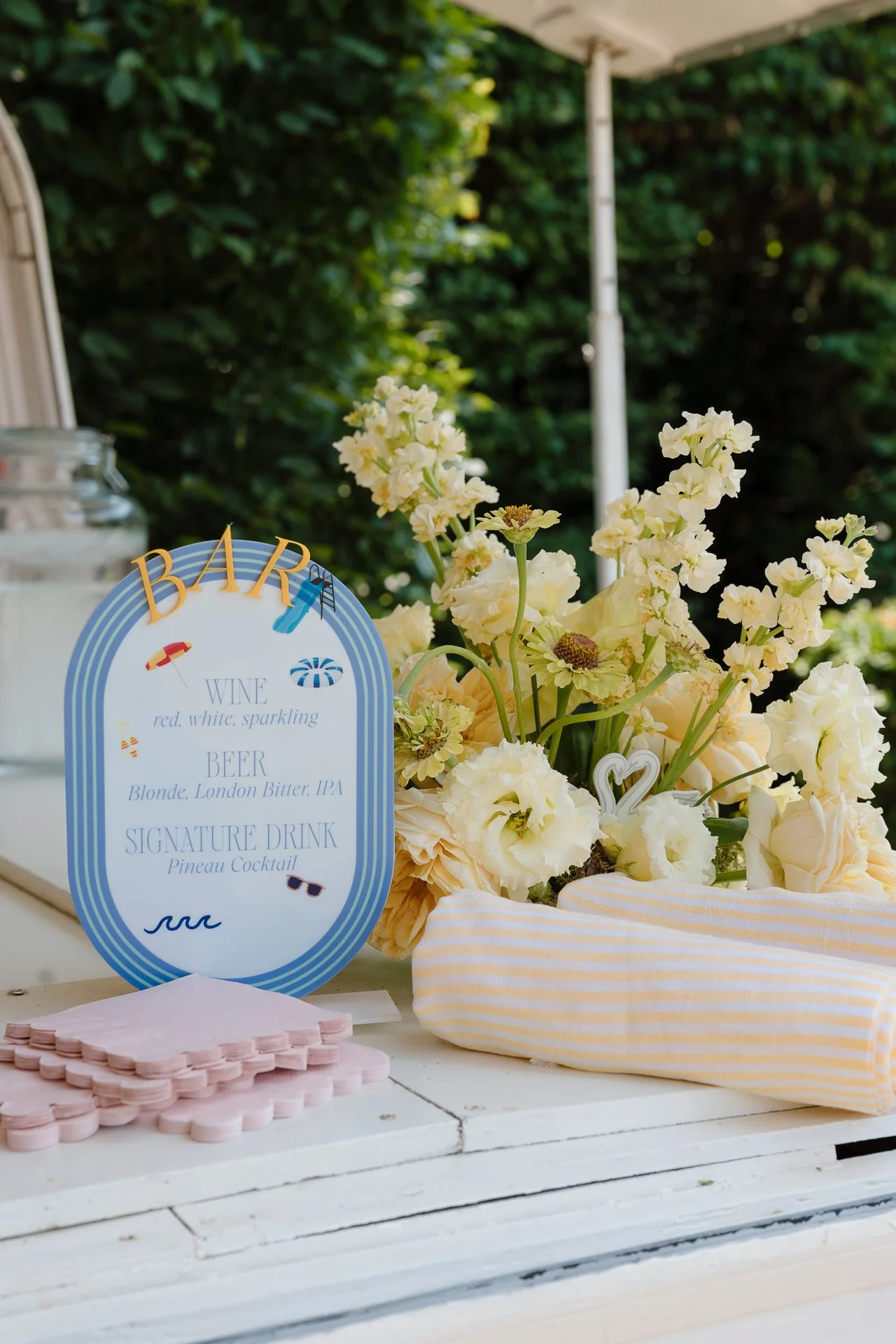 Copy of Nichole-Babiez-Photography-france-chateau-destination-wedding-bridal-pool-party-08-05-2025-1915.jpg