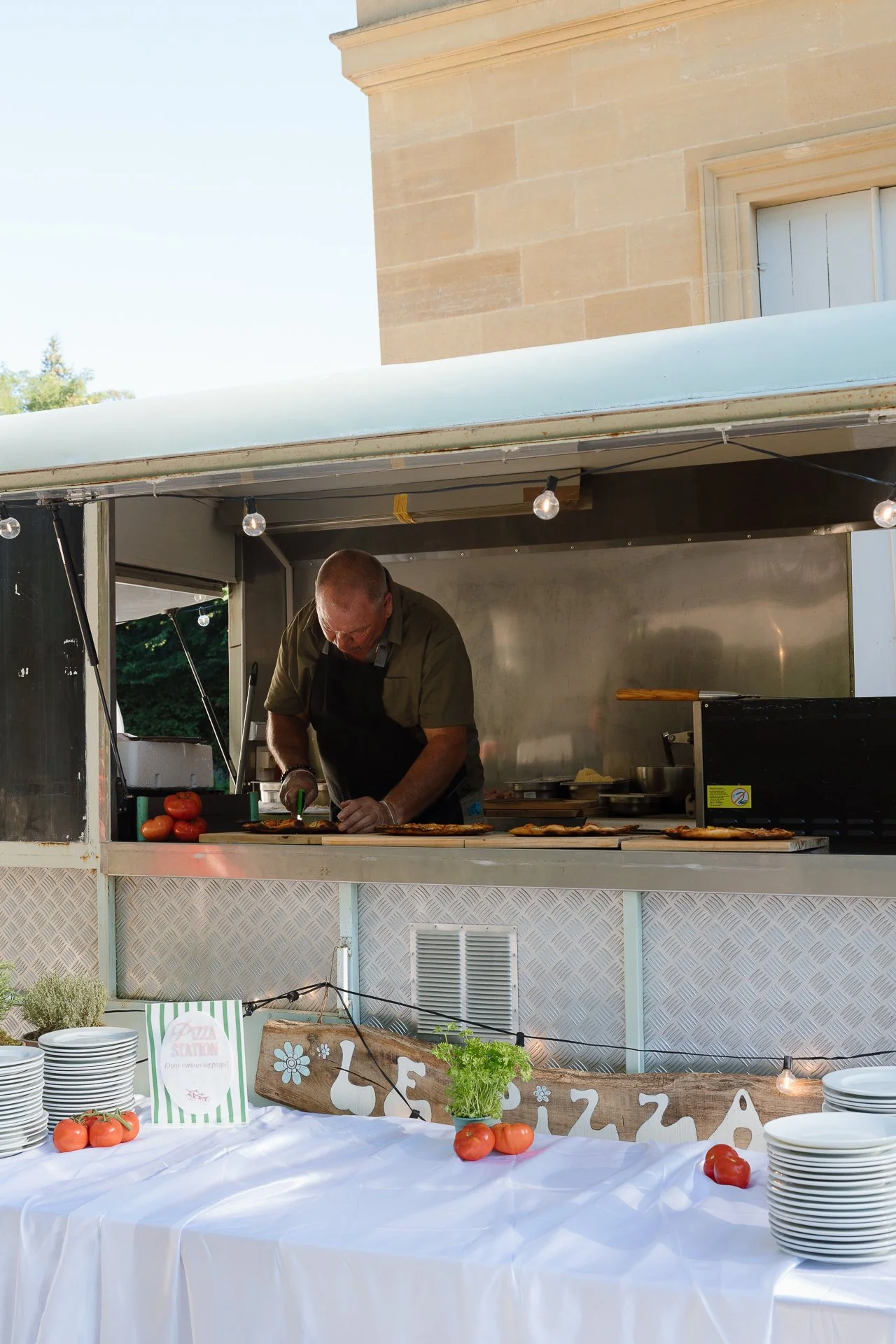 Copy of Nichole-Babiez-Photography-france-chateau-destination-wedding-bridal-pool-party-08-05-2025-89.jpg