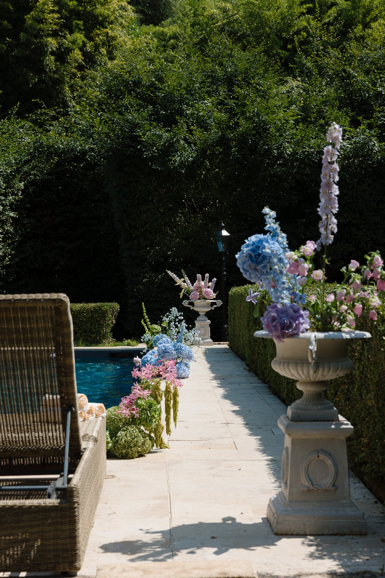 Copy of Nichole-Babiez-Photography-france-chateau-destination-wedding-bridal-pool-party-08-05-2025-1967.jpg