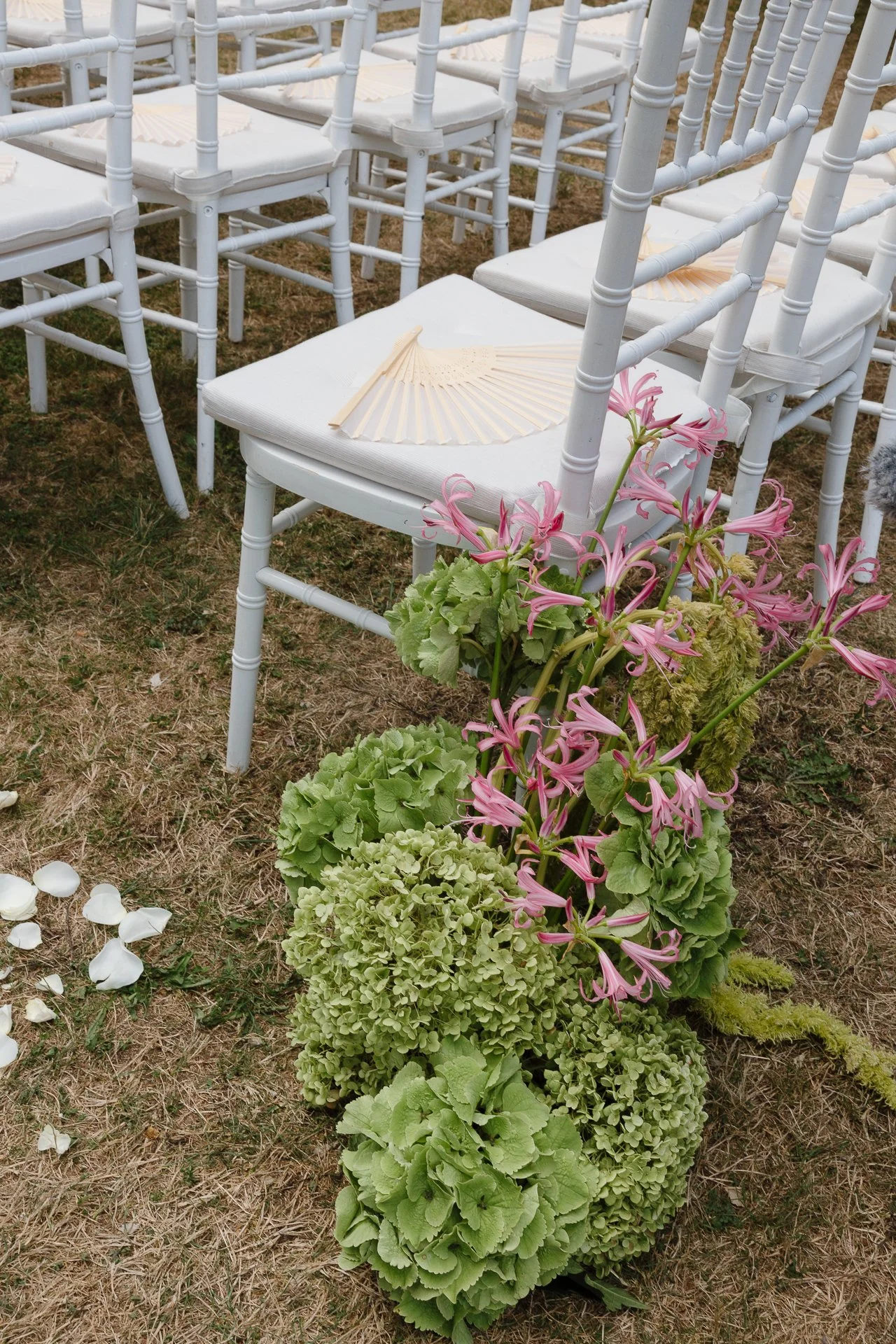 Copy of Nichole-Babiez-Photography-france-chateau-destination-wedding-bridal-pool-party-08-05-2025-499.jpg