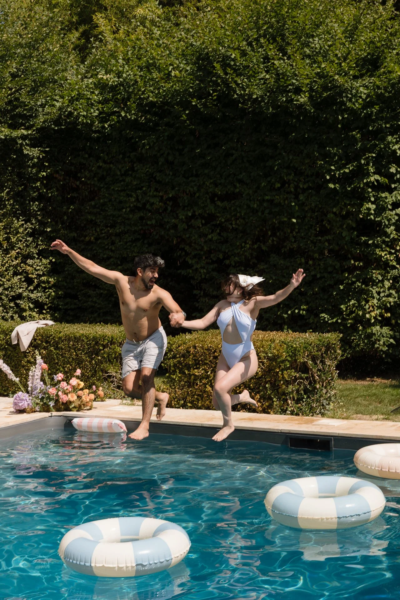 Nichole-Babiez-Photography-france-chateau-destination-wedding-bridal-pool-party-08-05-2025-104.jpg