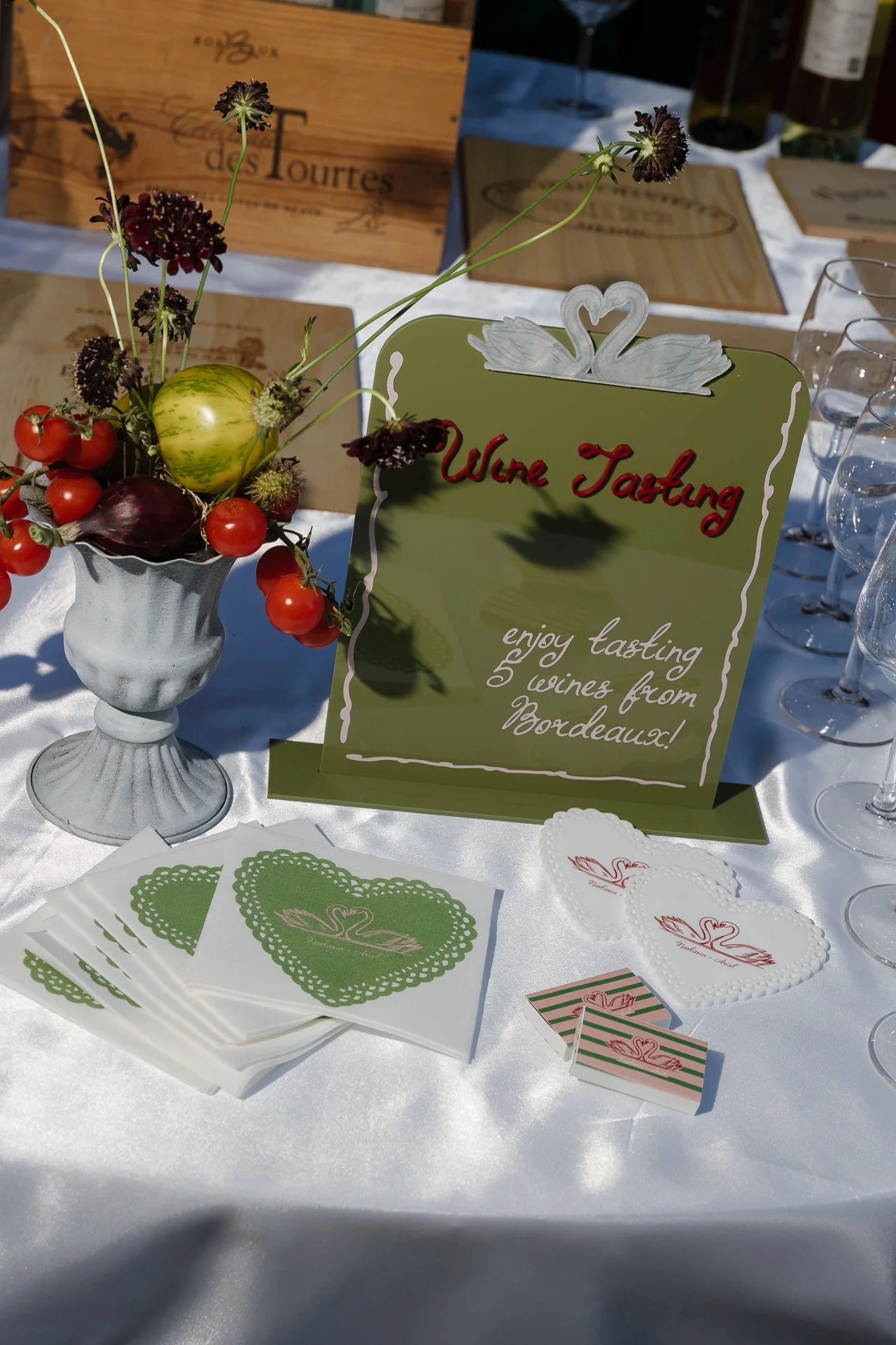 Copy of Nichole-Babiez-Photography-france-chateau-destination-wedding-bridal-pool-party-08-05-2025-229.jpg