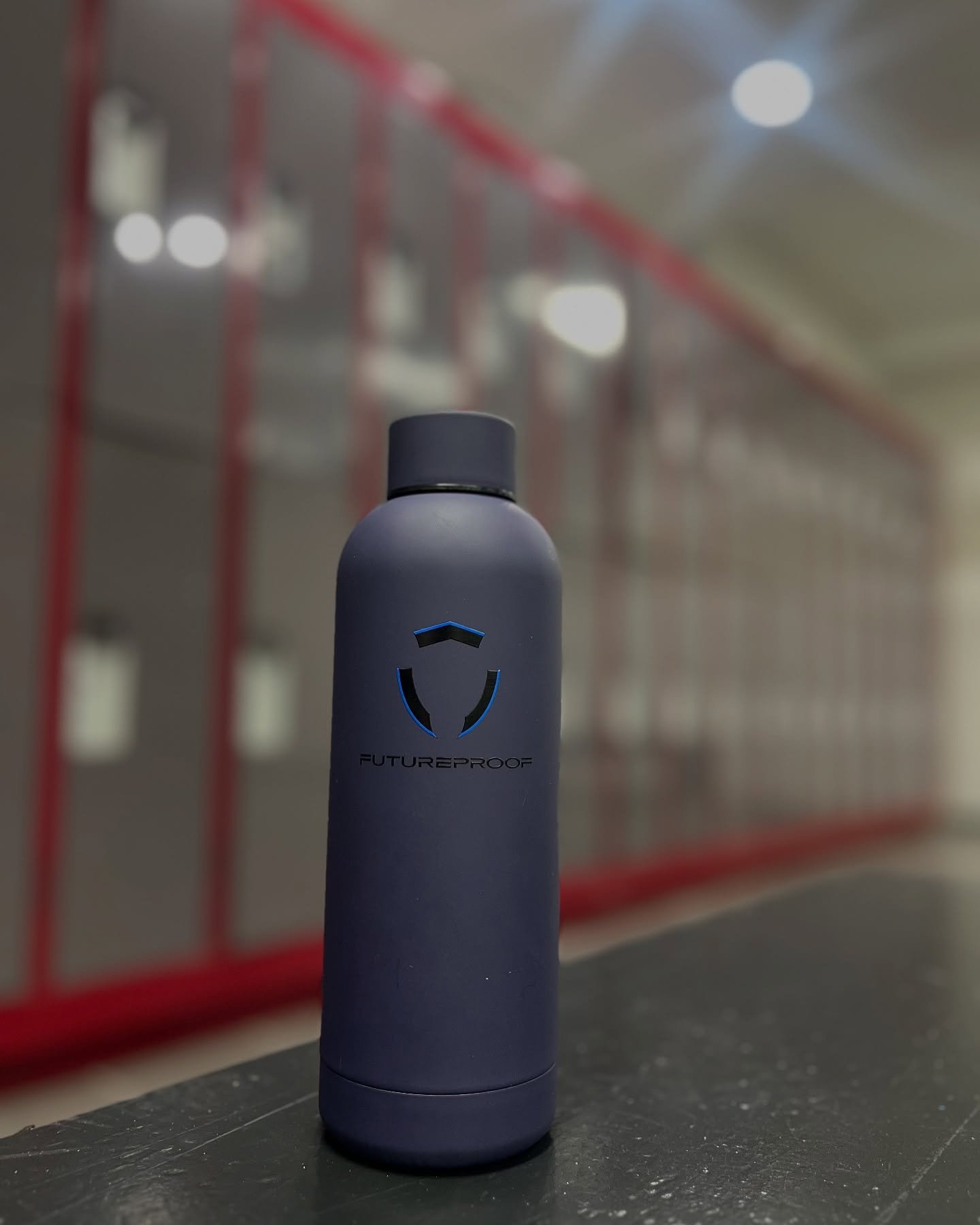 Every session at the gym is another step toward a more function, resilient you for the future. Make time and get after it 💪

#BecomeFutureproof #Functional #Resilient #Health #Wellness #Hydrate #StainlessSteel #WaterBottle #Reusable #Hydration #wate