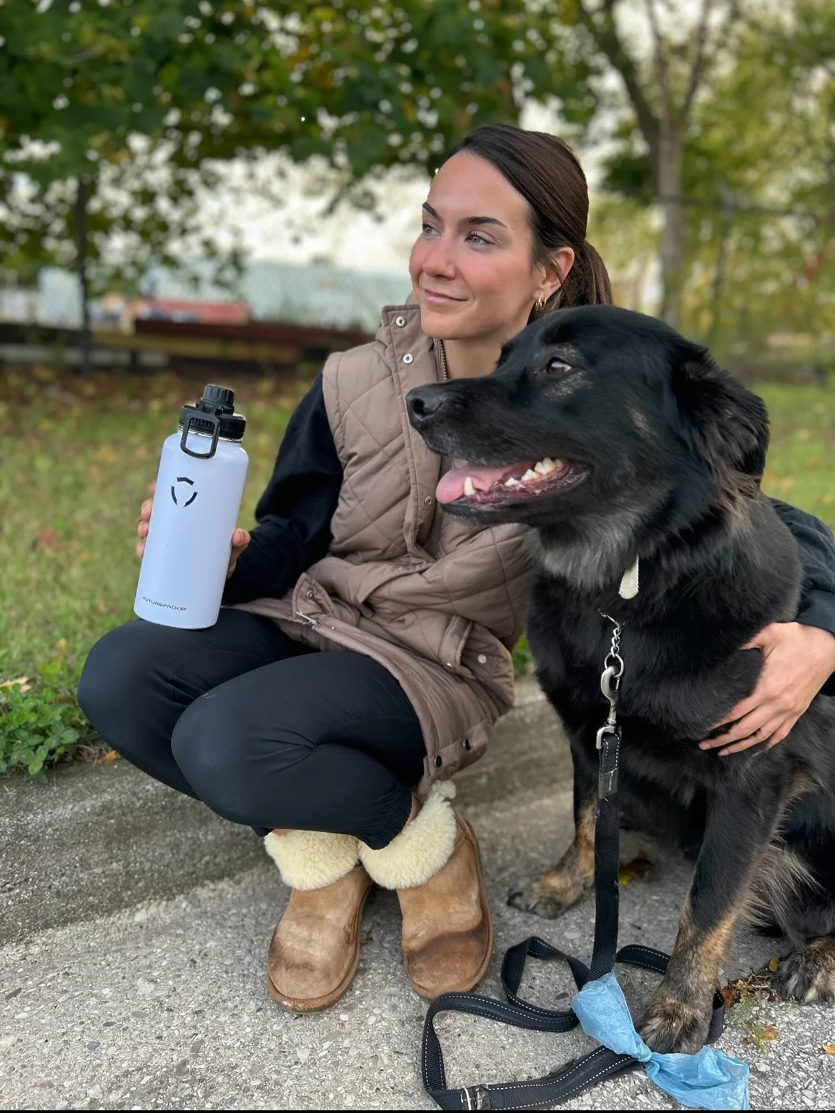 Cool air, warm colours, and the season of slowing down but never stopping 🍂 🛡️ #StayFutureproof 

#Futureproof #StayReady #BuiltForTheFuture #FallVibes #AutumnAdventure #FutureproofBottle #HydrateBetter #DurableDesign #AdventureReady #OutdoorLifest