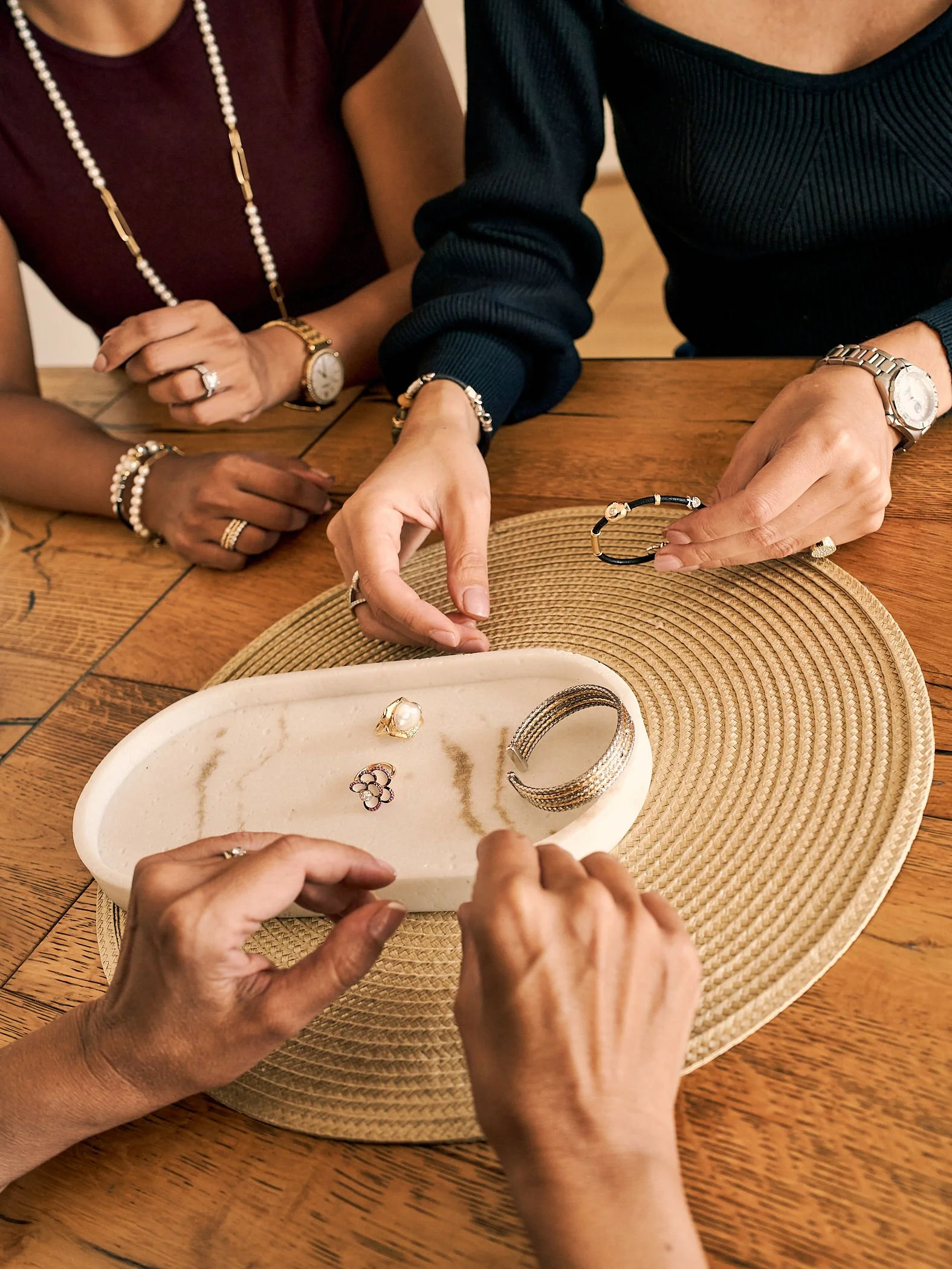 Why Women Are Moving Away From Traditional Jewellery Stores