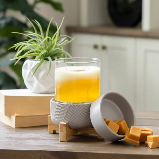 2 in 1 Wooden Pedestal Warmer