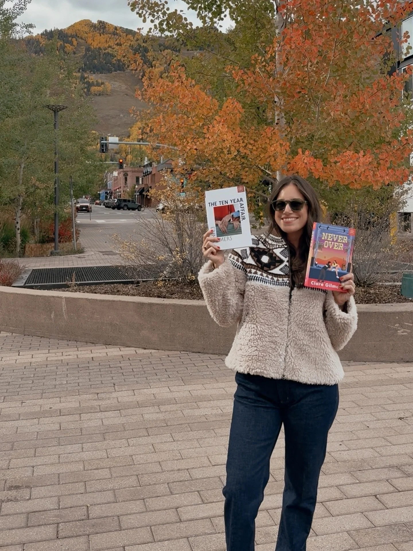 I had the greatest time in Aspen with @bookofthemonth (BOTM), and I cannot wait to share my October picks! #botmpartner If you&rsquo;re new to BOTM, it&rsquo;s a monthly book subscription service that I&rsquo;ve been a loyal member of for over five y