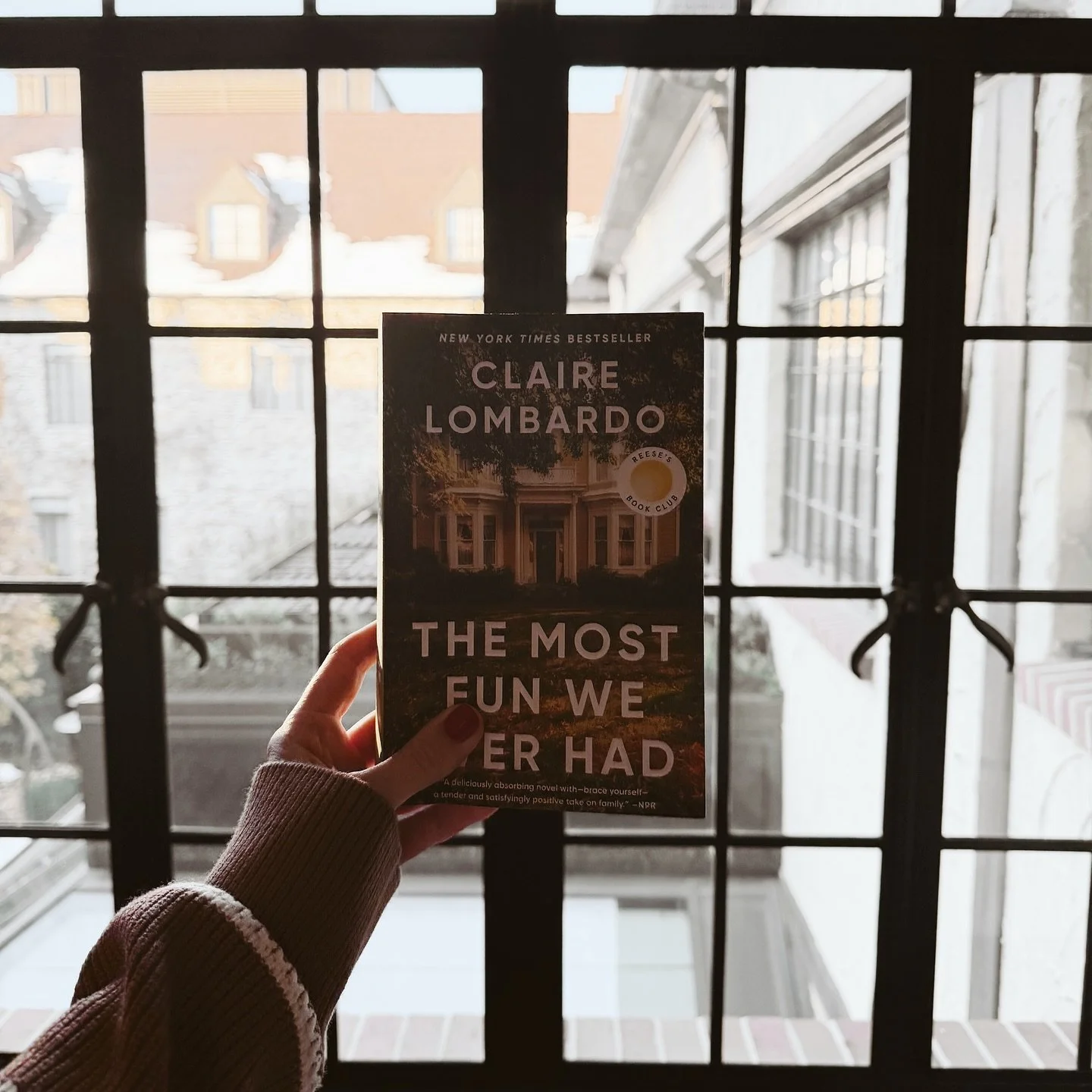 ⭐️⭐️⭐️⭐️(4/5, Literary Fiction) 
This book packs quite a punch. It&rsquo;s a long, sweeping story.

This story follows Marilyn &amp; David Sorenson and their four adult daughters through their trials and tribulations over the years. It made me so int