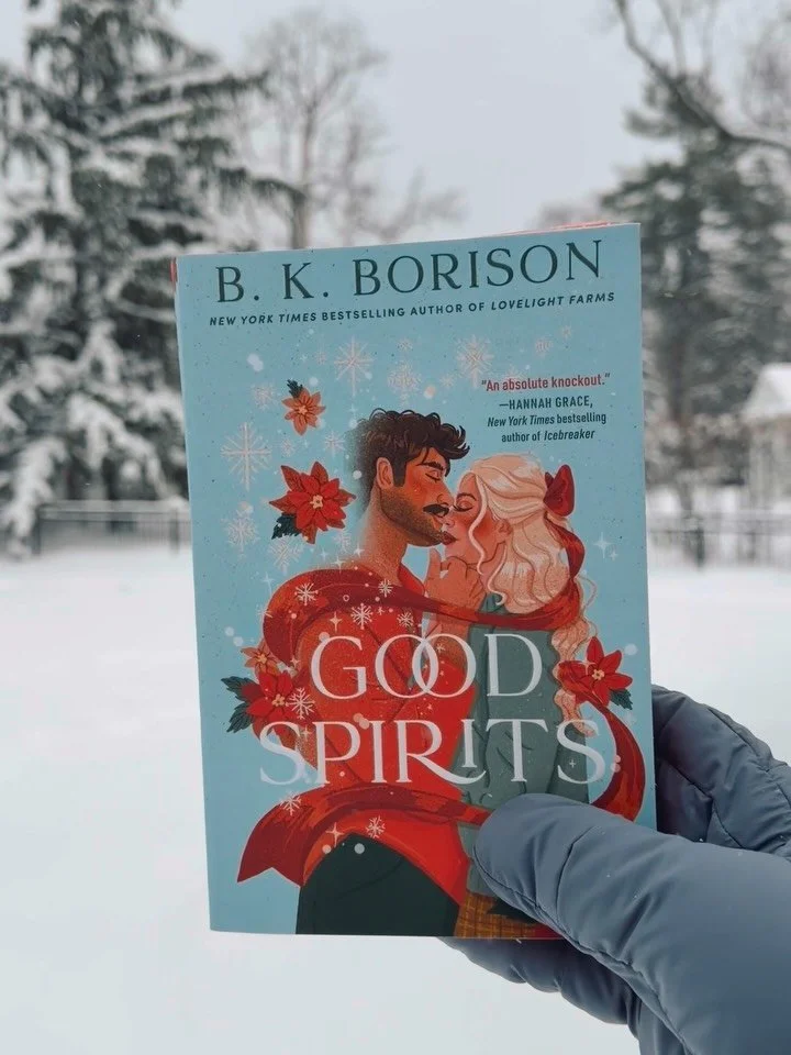 ⭐️⭐️⭐️⭐️(4/5, holiday romance)

This is a Christmas Carol retelling that asks the important question: &ldquo;What if the Ghost of Christmas Past was really hot?&rdquo;

I kid! He is much more than a handsome haunter!

Harriet York is the charming (al