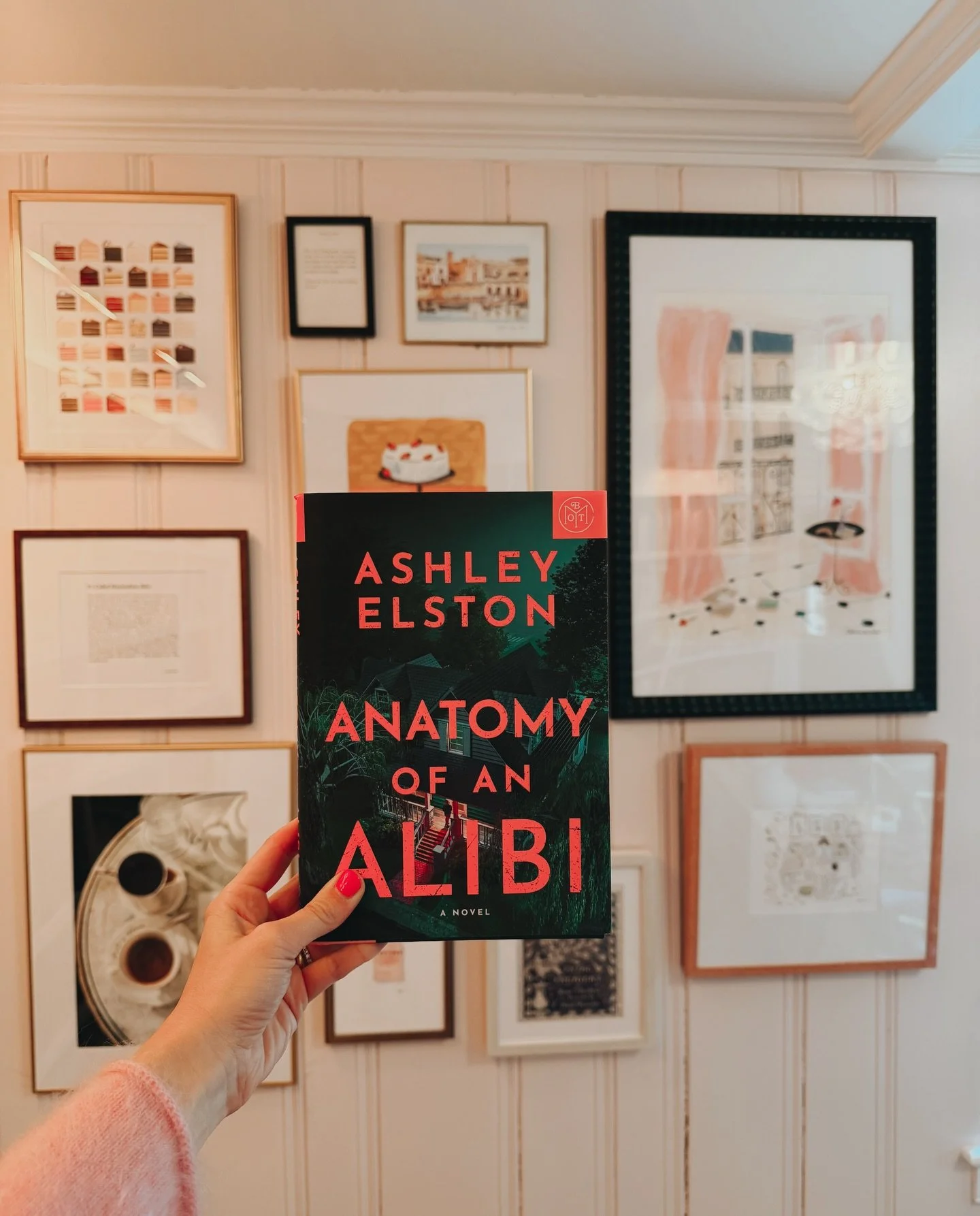 ⭐️⭐️⭐️⭐️💫(4.5/5, thriller)
Ashley Elston can write the hell out of a thriller! Multiple timelines, multiple characters, not so confusing that you&rsquo;re frustrated, but layered enough to keep you hooked and guessing until the very end. I had the b