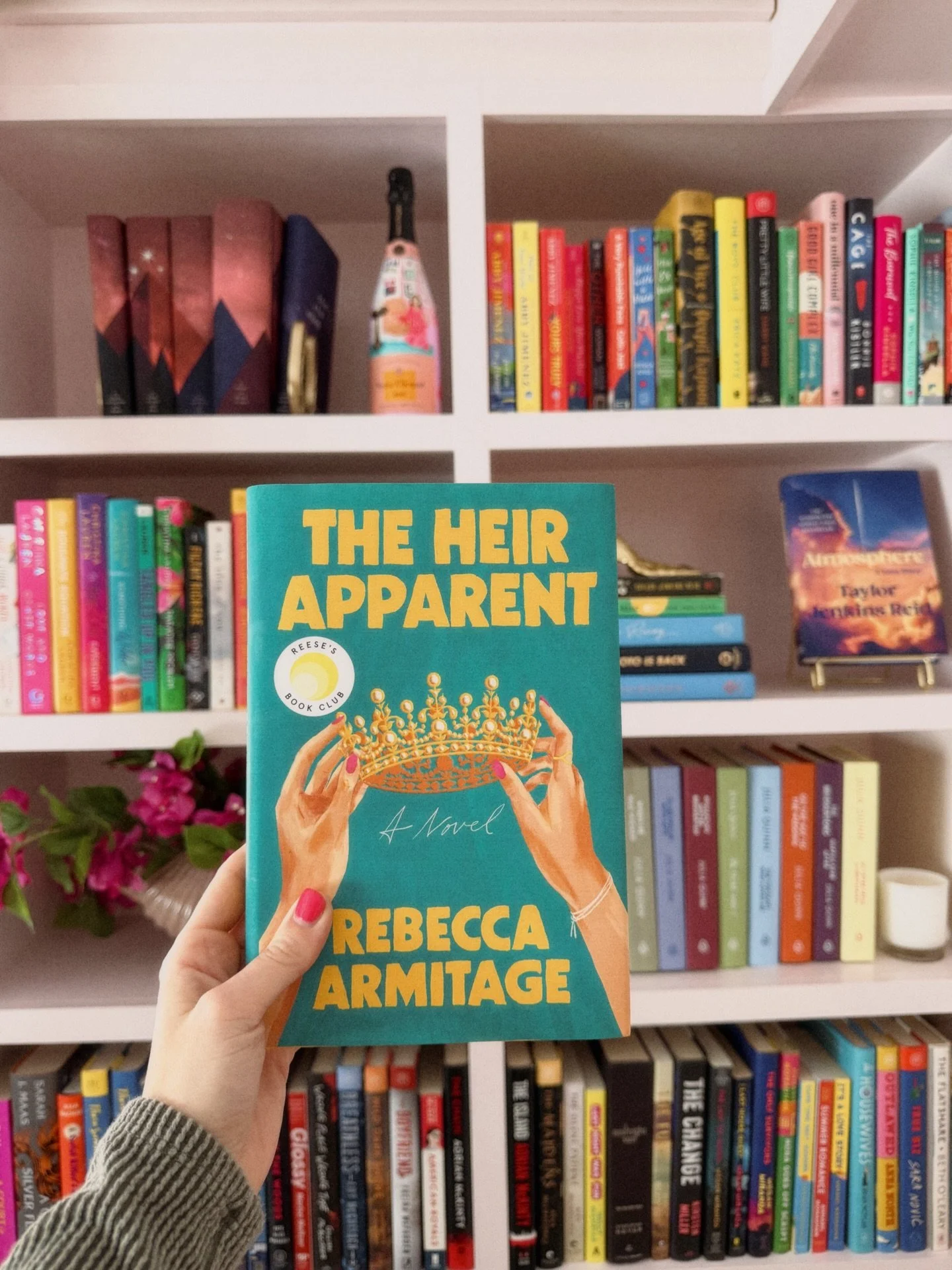 ⭐️⭐️⭐️⭐️(4/5, fiction)
I enjoy a book about royals, so this one is right in my sweet spot. I think you need to have a healthy bit of interest in all things royalty to really enjoy this book. But if you do, get ready to immerse yourself in the royal w