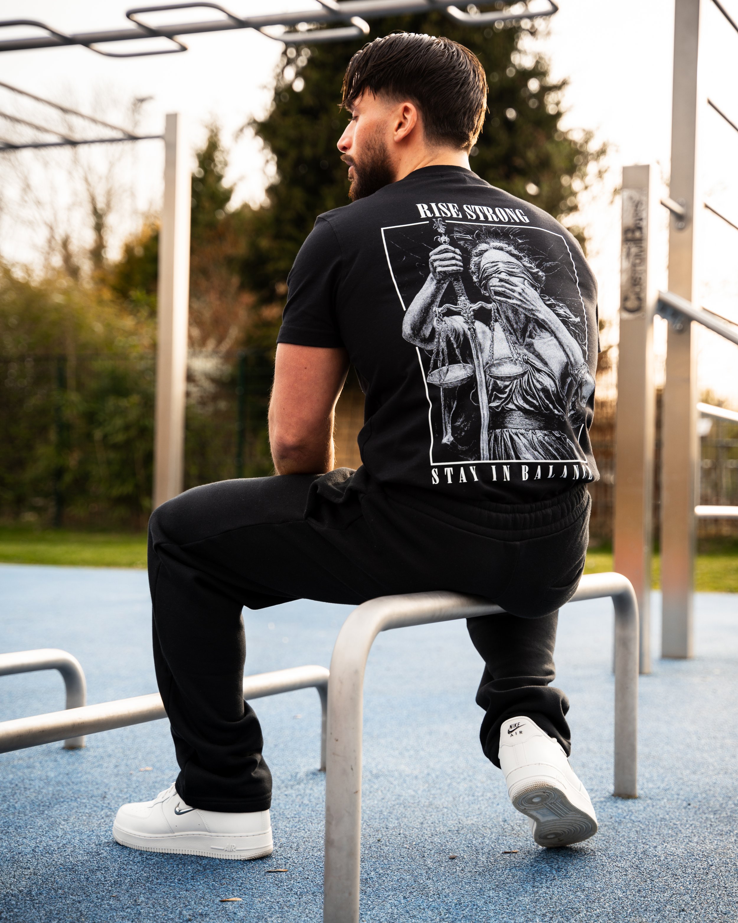 balance shirt back outdoorgym.jpg