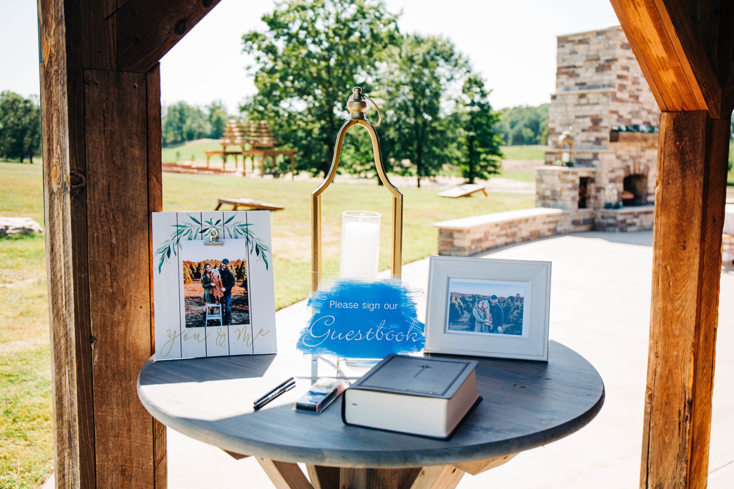 wedding guest book table.jpg