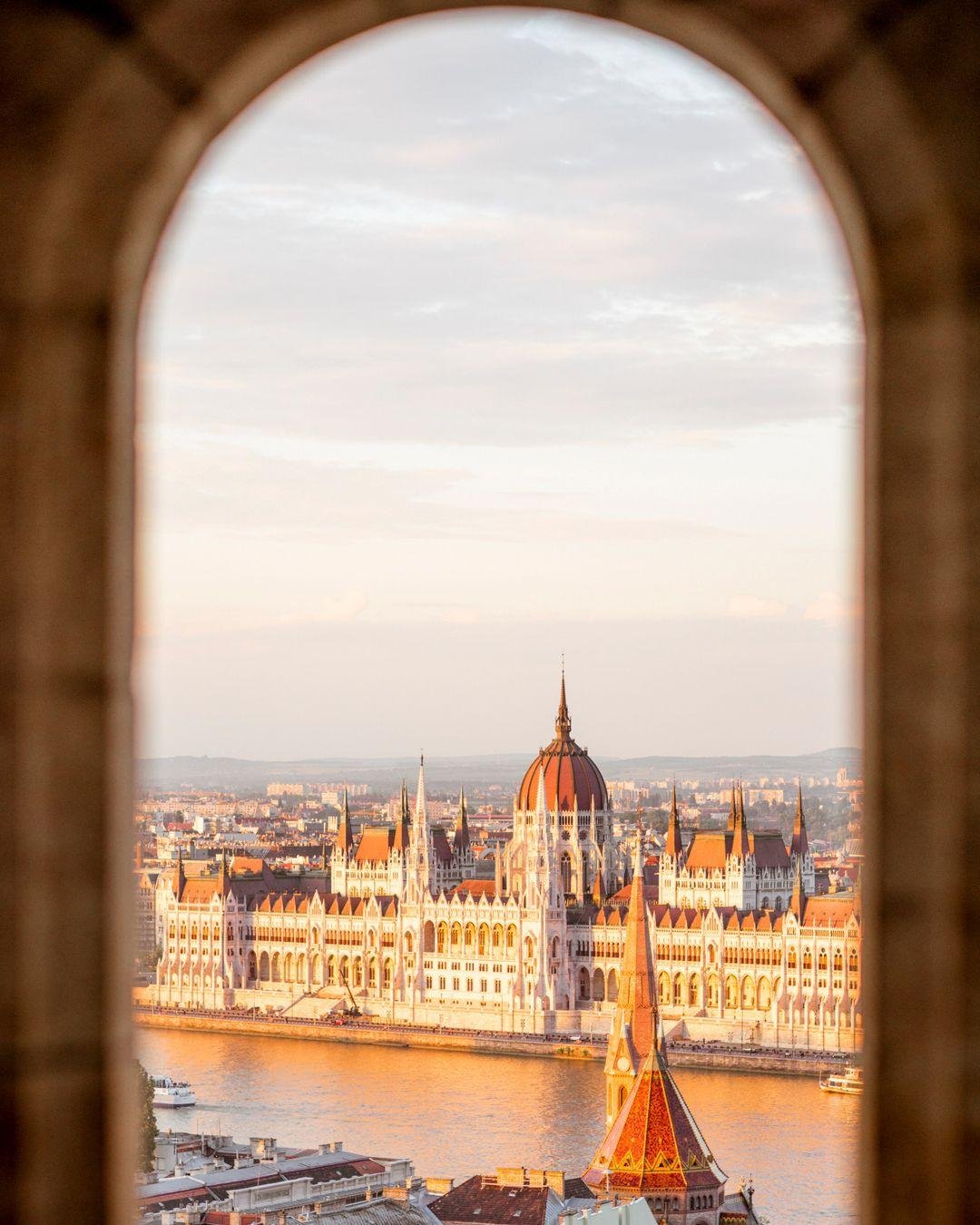 The best trips aren&rsquo;t just booked - they&rsquo;re thoughtfully mapped out 🗺️

Planning a year (or more) in advance opens up better availability, better rates, &amp; better choices, especially during peak seasons or for bucket-list experiences 