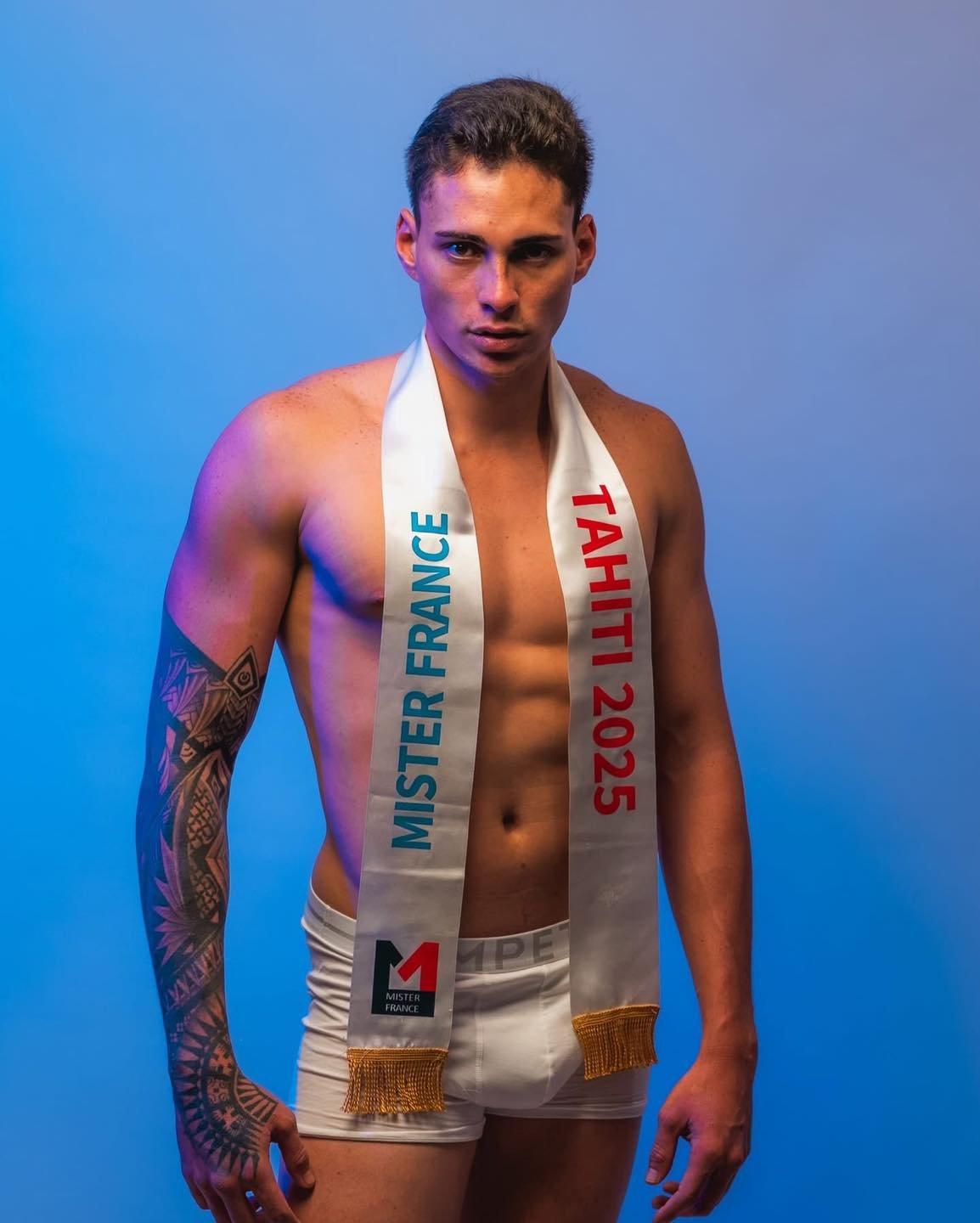 🌺 FIN DE L&rsquo;AVENTURE MISTER FRANCE POUR NOHOARII THUAU 🌺

L&rsquo;aventure Mister France s&rsquo;ach&egrave;ve pour Nohoarii Thuau, Mister Tahiti 2025. Une exp&eacute;rience intense, humaine et riche, port&eacute;e par l&rsquo;engagement, le m
