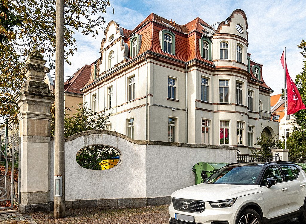 1024px-Trufanowstraße_10-2_Leipzig.jpeg