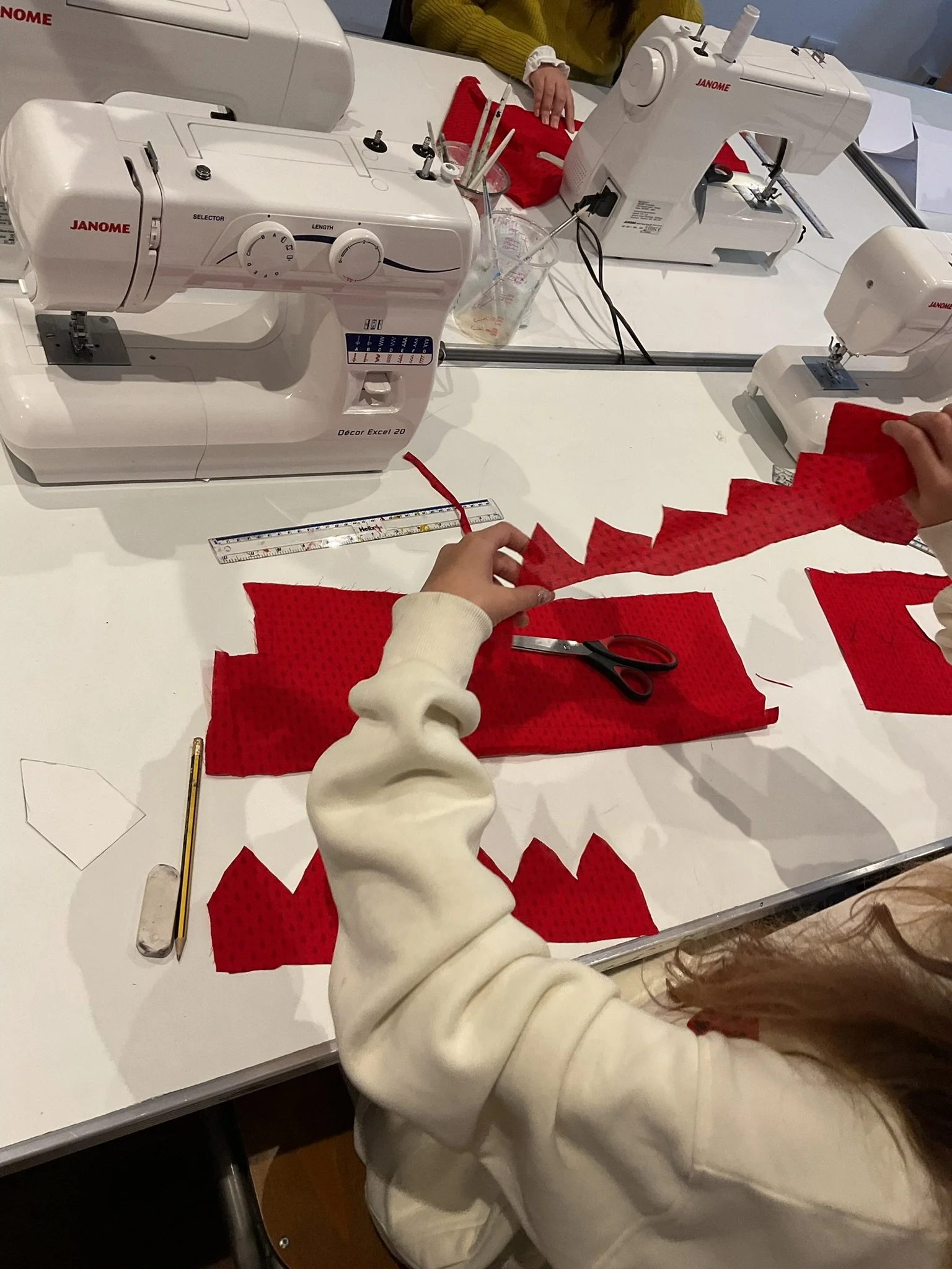 Sunday Sewing |  10 - 13 years |  1 pm - 2:30 pm