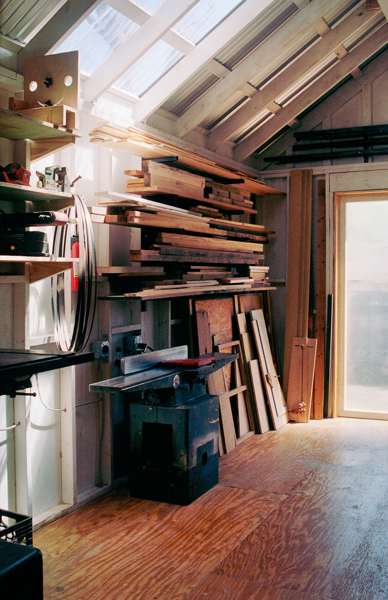 shop_jointer_wall3.jpg