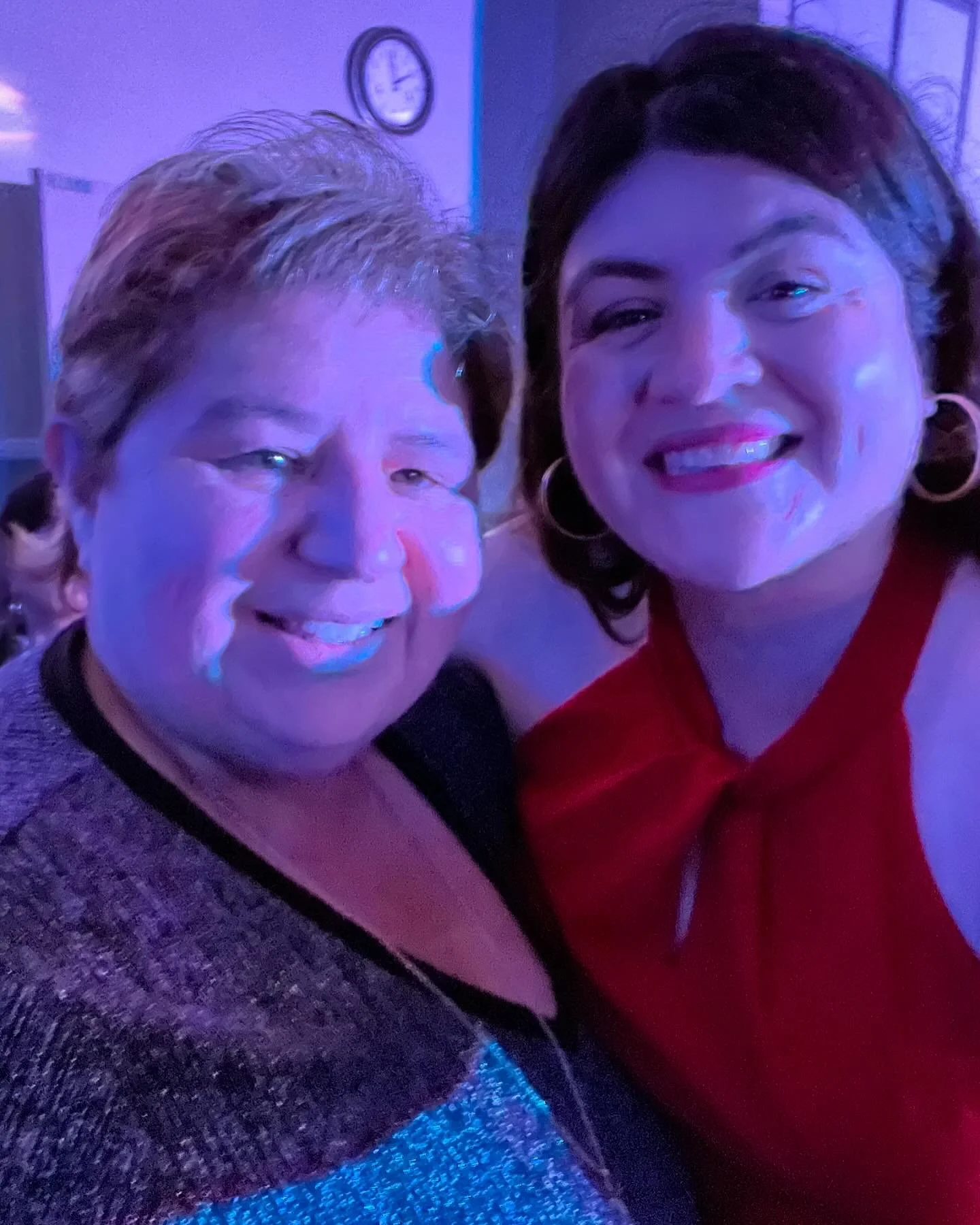 What a night celebrating! 
Cheers to many more, Diana! 🥳 
#Diana60mez