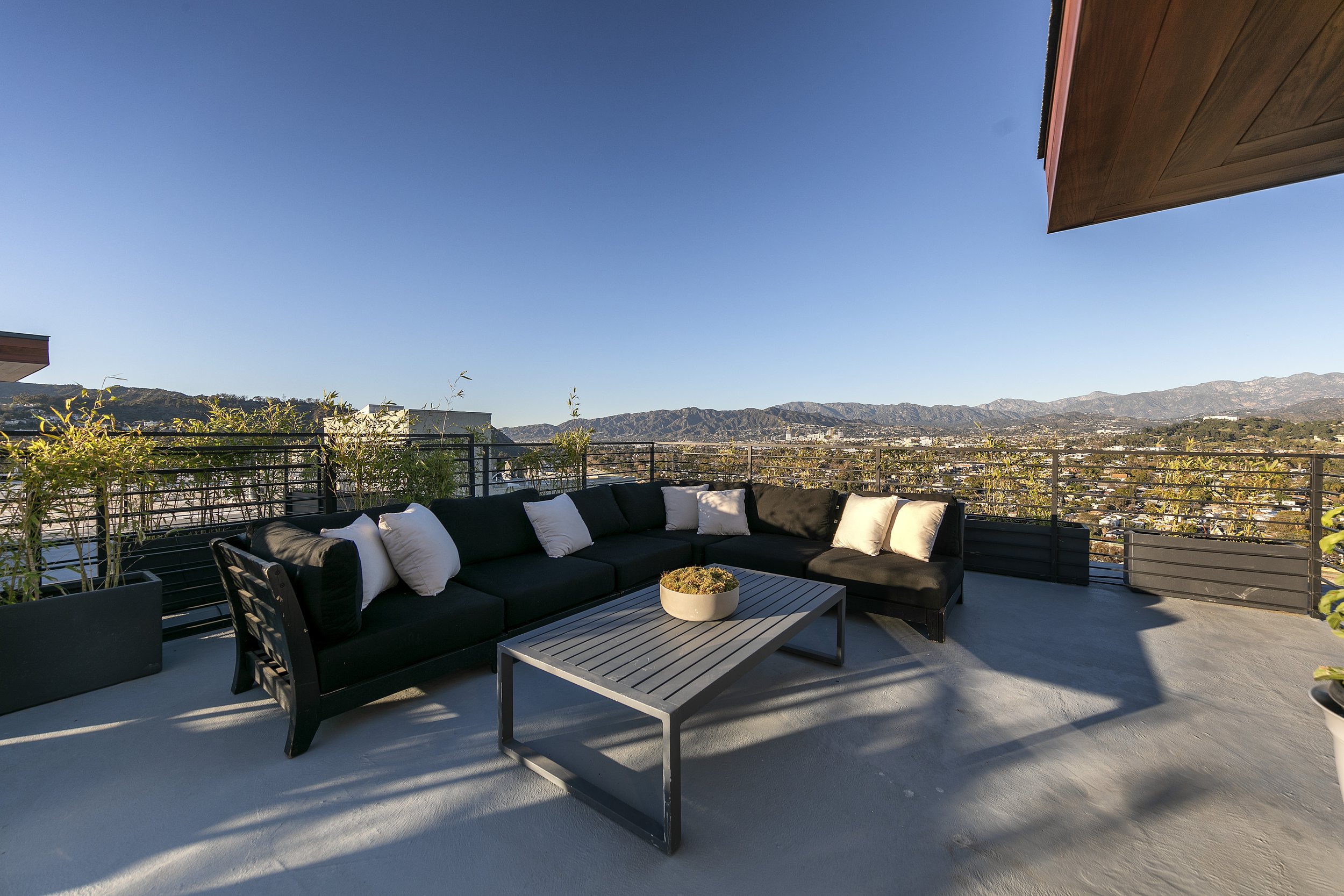 18 - The Terraces on Waverly - Roof Deck.jpg