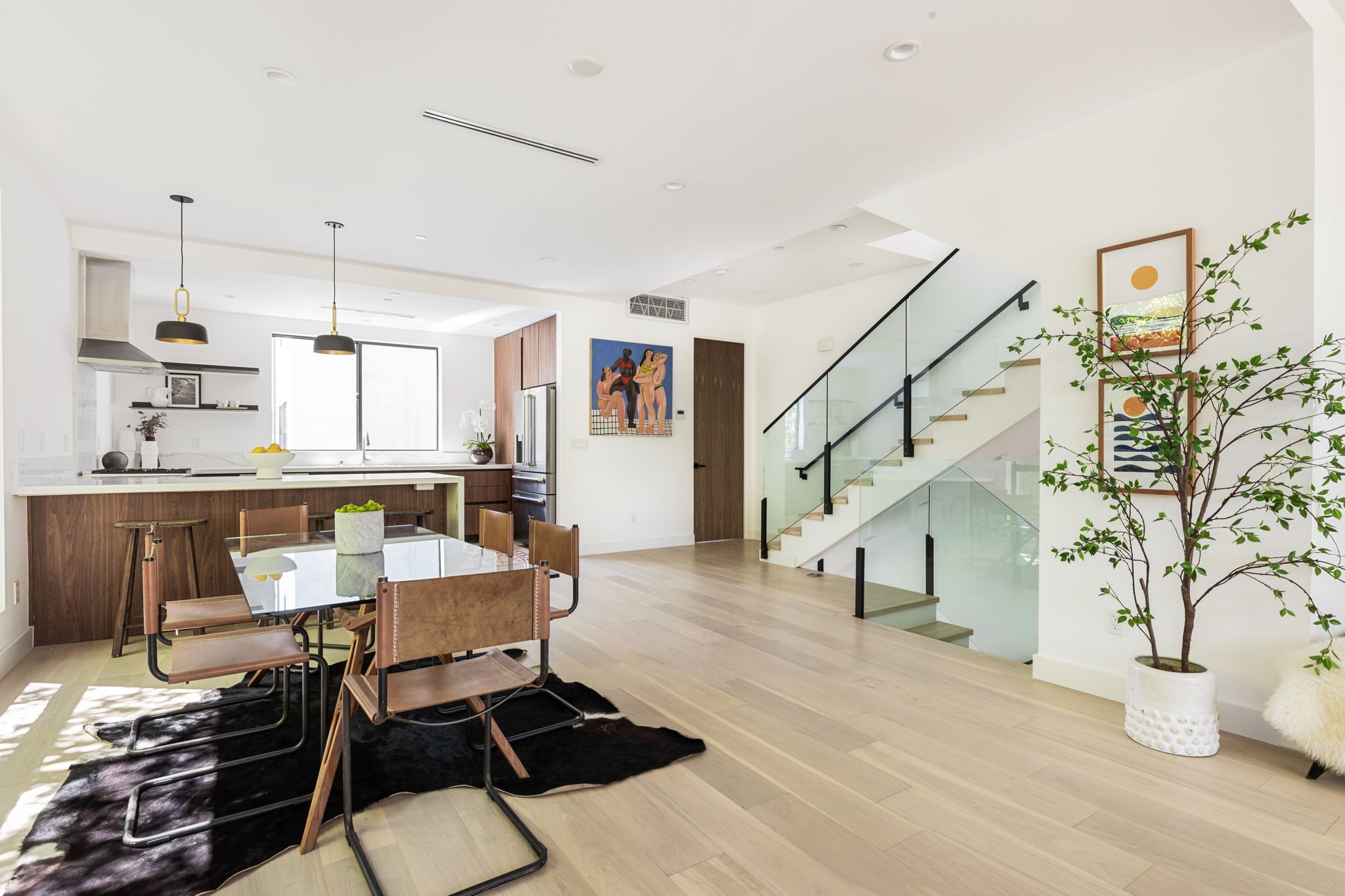 18-web-or-mls-2916-waverly-dr.jpg