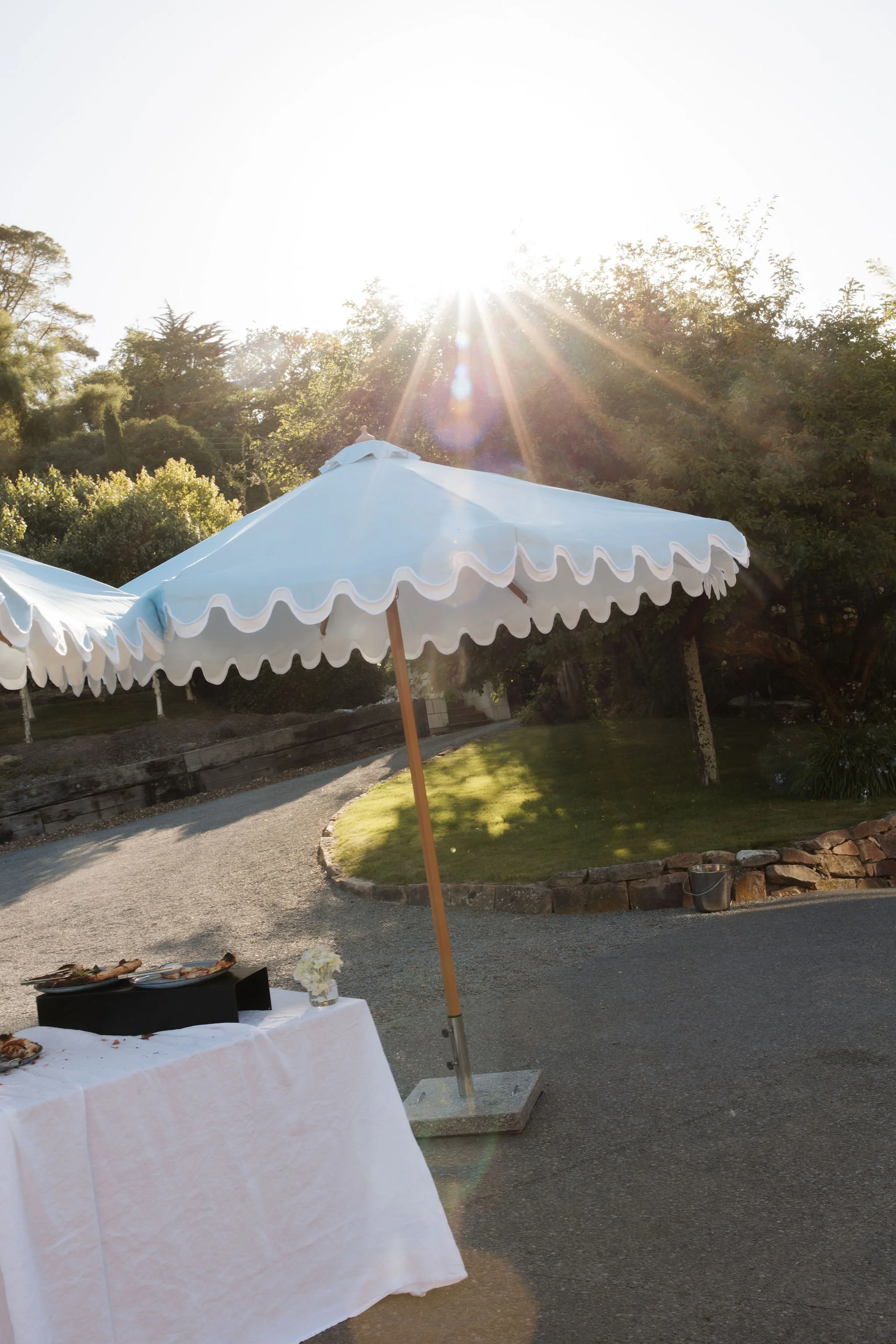 Blue/White Scalloped Umbrella