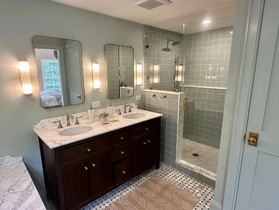 Double vanity with tiled shower in Arlington, VA