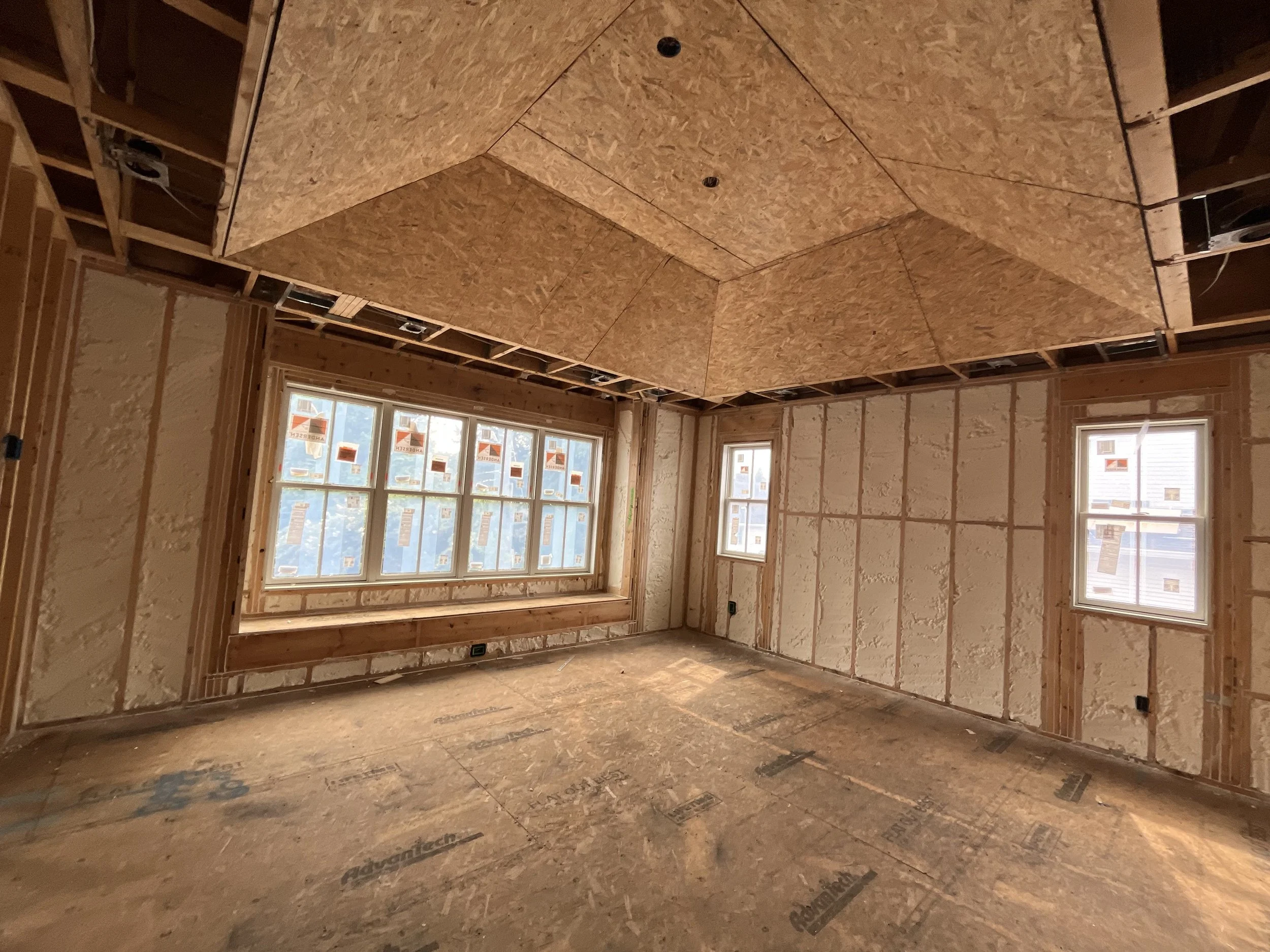 Cost-Plus vs Fixed Price: Which Contract Is Better for a Custom Home?