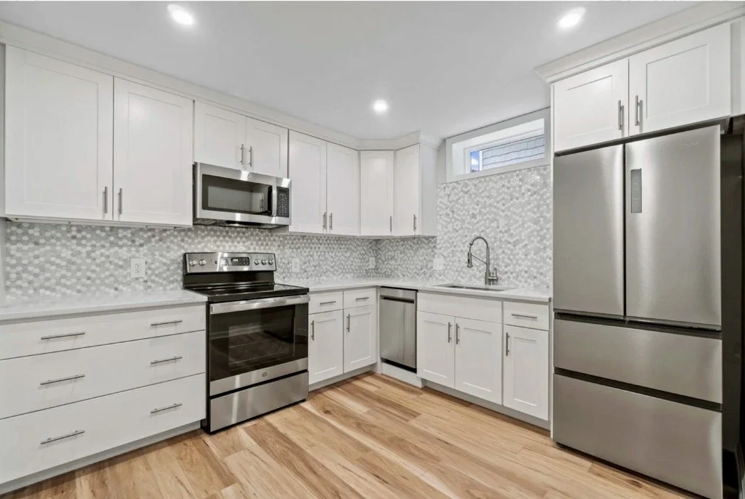 Basement apartment with kitchen in Arlington, VA