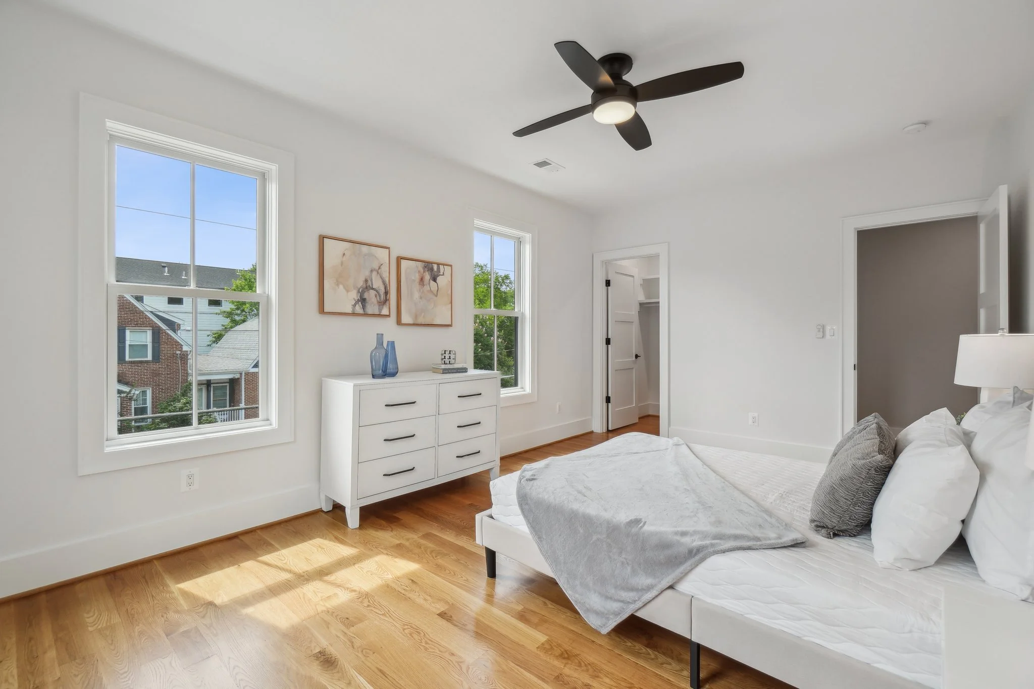 Secondary Bedroom with Ceiling Fan in Arlington, VA