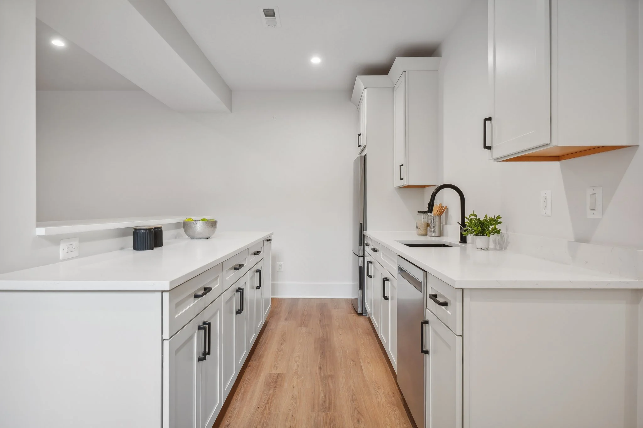 Basement Rec Room with Wet Bar in Arlington, VA