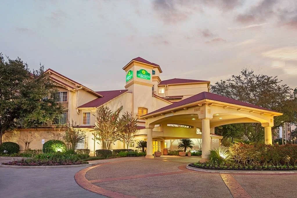 exterior.jpeg