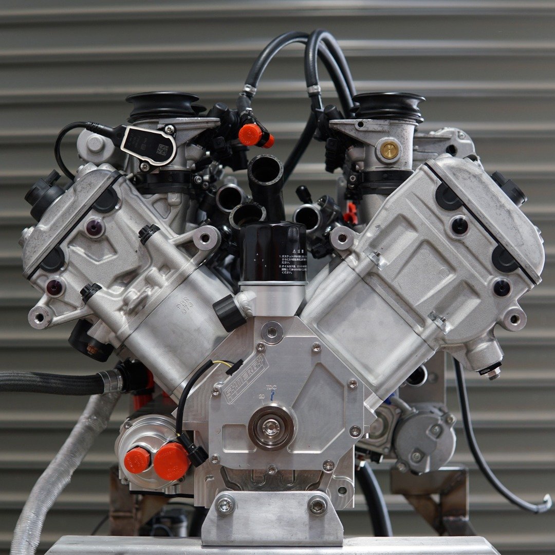 Exciting progress at Prototipo! We've prepped the naturally aspirated 2.3L version of our Synergy 2000 engine for dyno testing. This engine, which will eventually be turbocharged, is being developed to deliver peak performance for none other than @ro