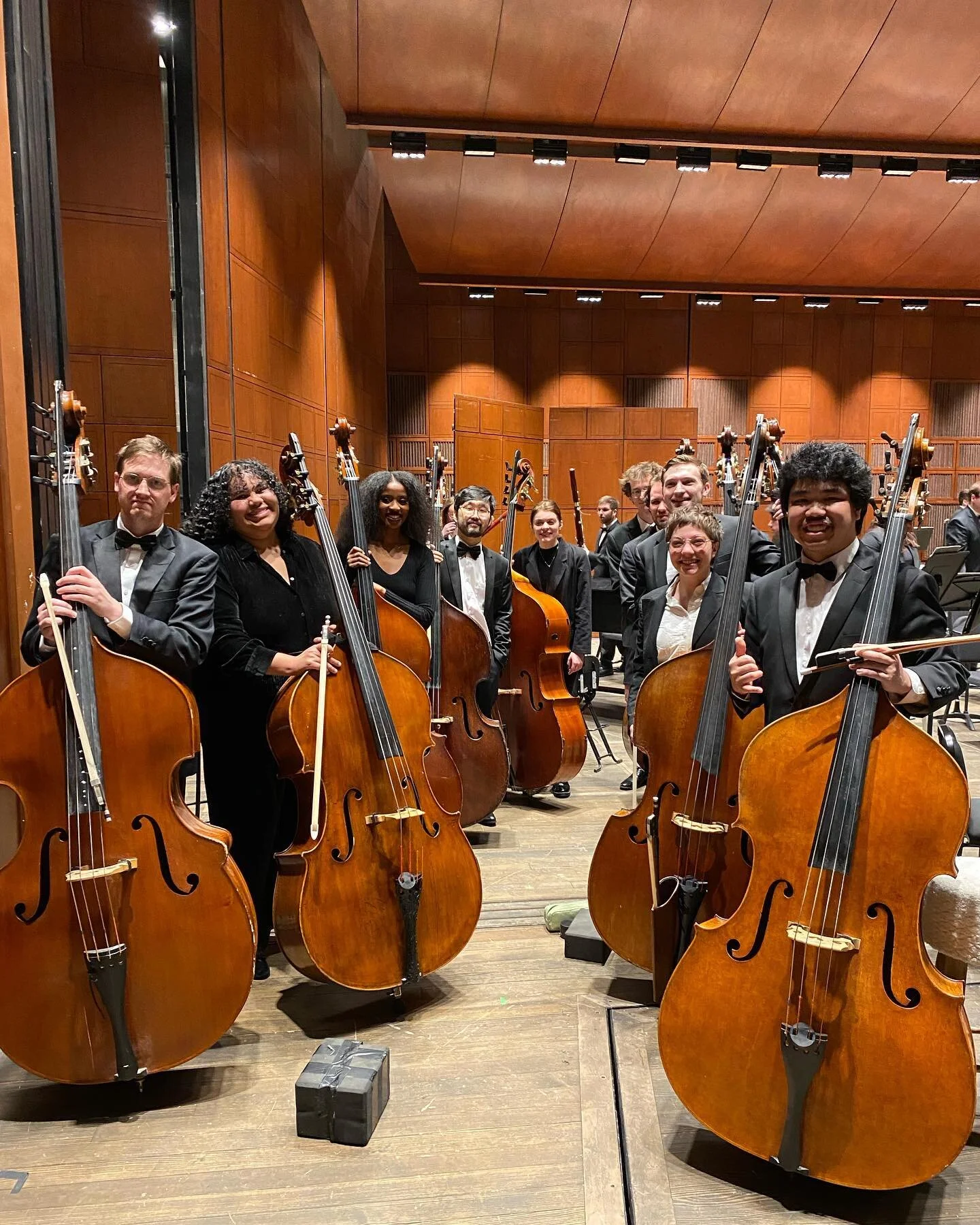 My last ever concert with CCM ❤️ last pic is of my first concert in 2015. I only cried a little bit