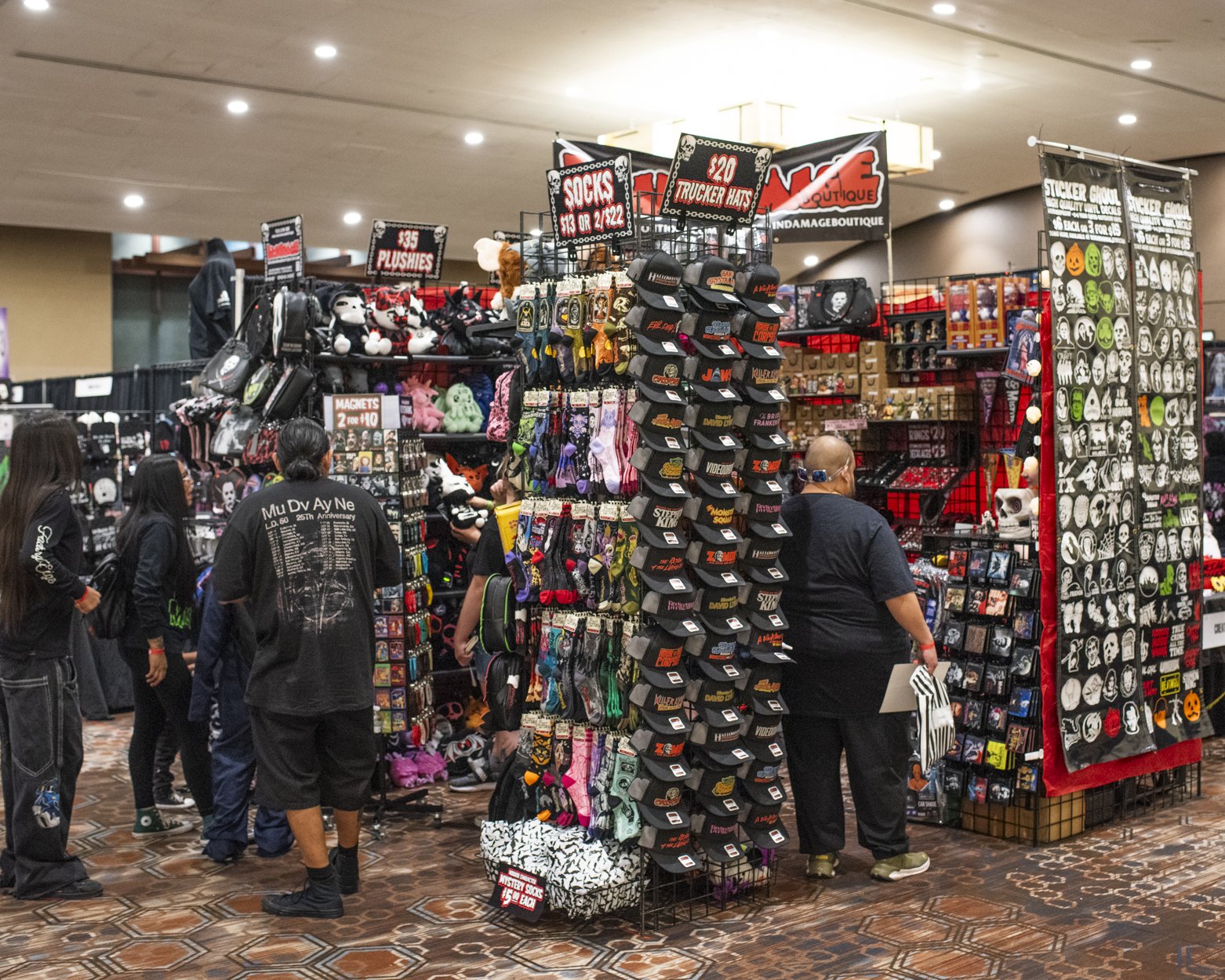 hat booth