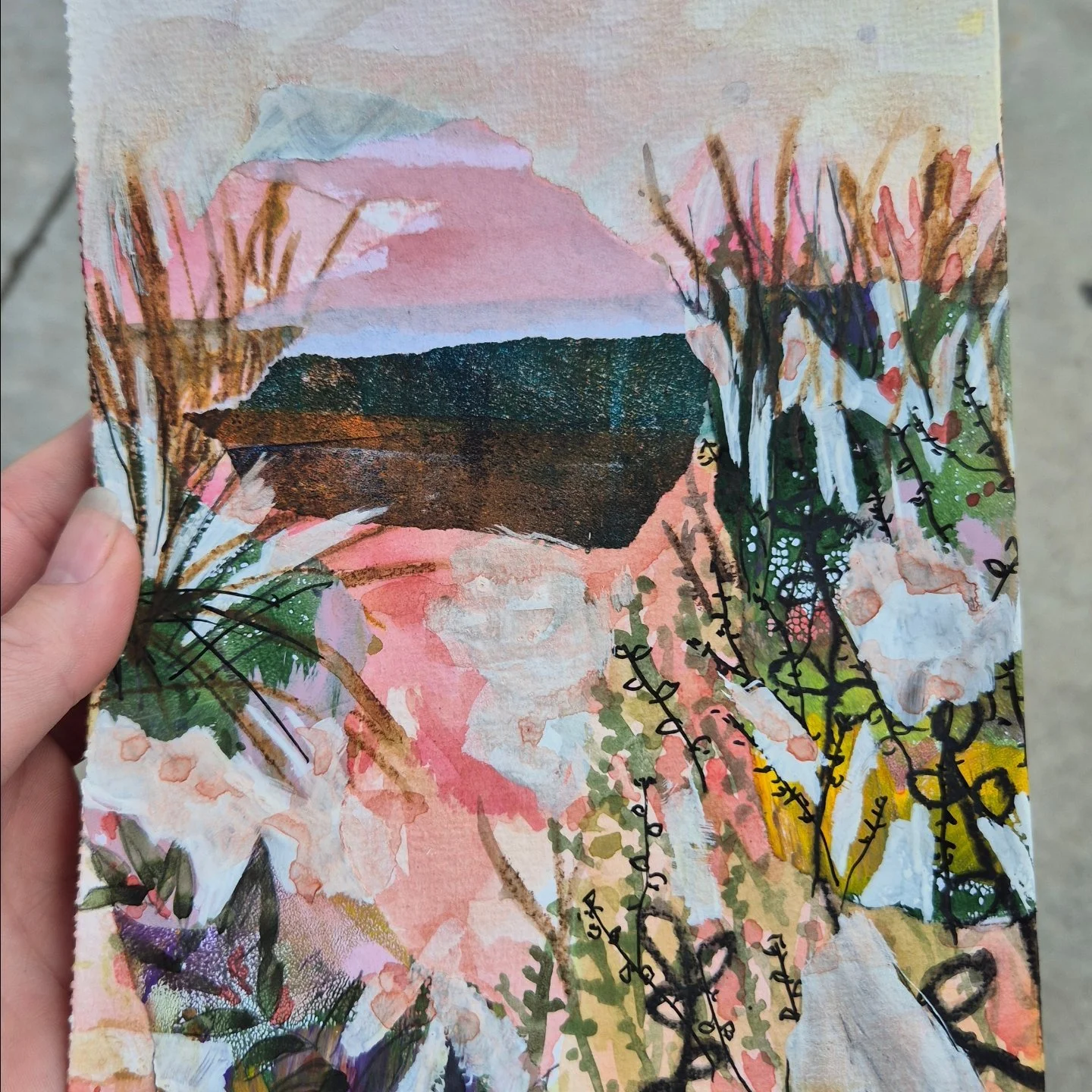I've always been inspired by @debbiemackinnon 's travel concertina sketchbooks, so thought I'd try my hand. Working with random backgrounds, swipe left for the original inspiration.

#westernaustralia #travelconcertina #mixedmedia #mixedmediaartist