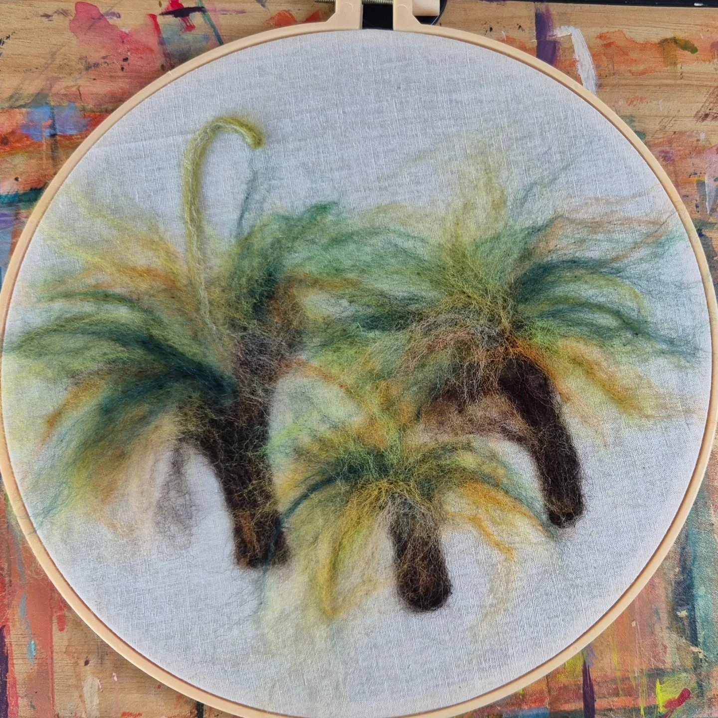 Something a little different on the art agenda today...painting with felt. Love how whimsical and textural this medium is.

#artist #woolfelt #felt #grasstrees #beachlife #westernaustralia