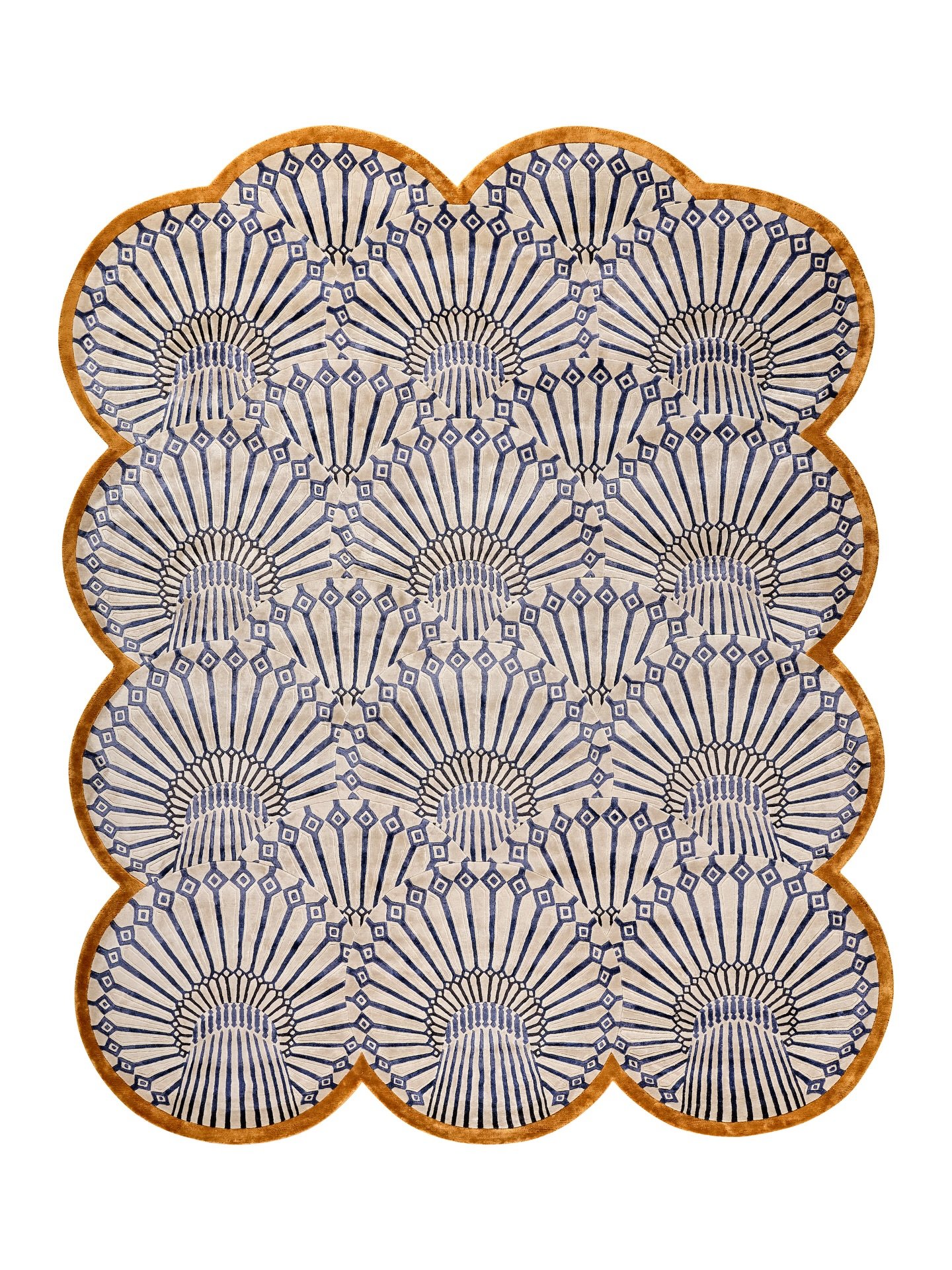 Khazzanz 
A Postcard from Dubai 

Hand Knotted Rug 
Botanical silk 

Before the skyscrapers, there was the Khazzan Park
water tower, a blue-ribbed drum on stilts, part utility, part accidental landmark. It watched over childhood games, shaded afterno