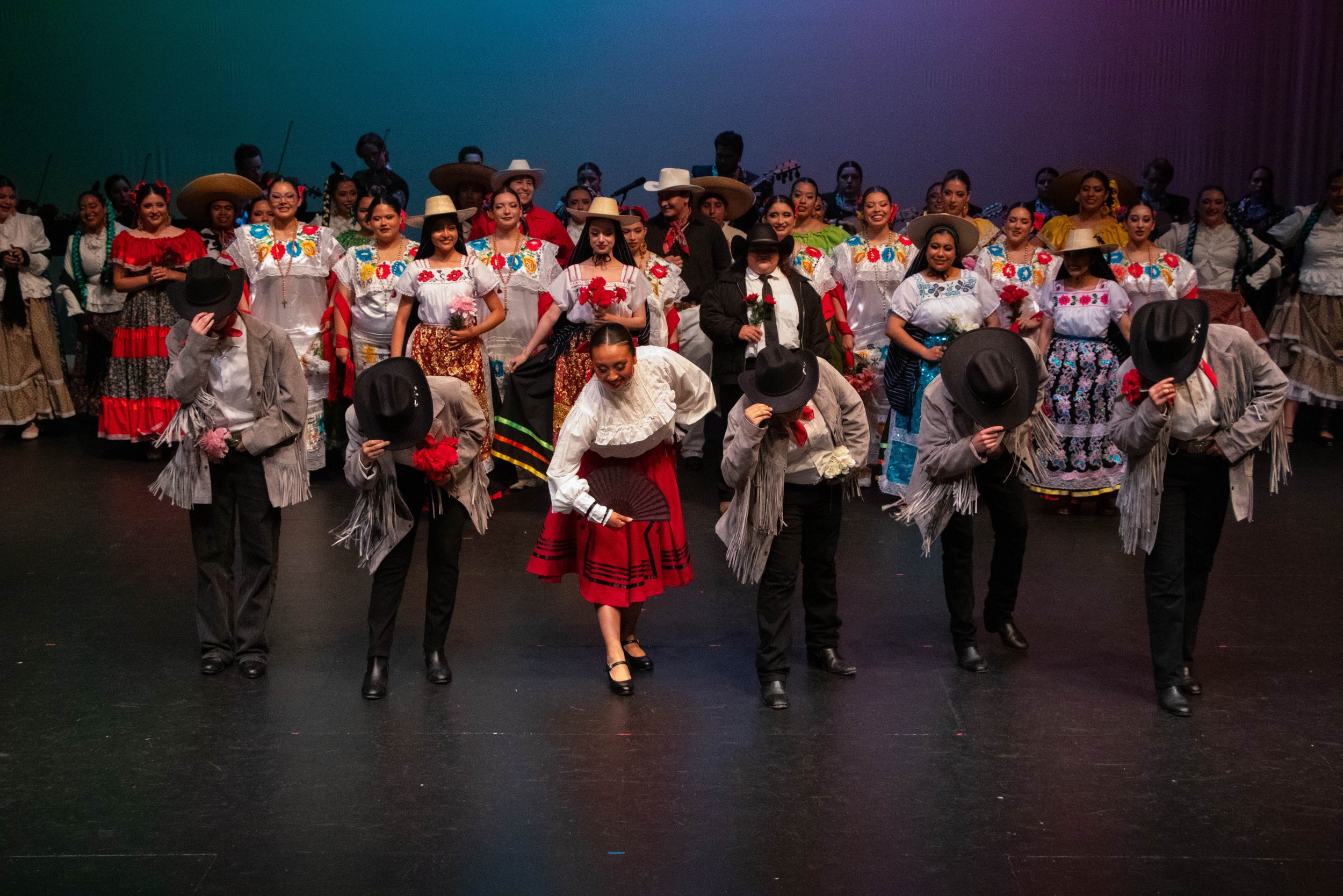 Los Mejicas Folklorico