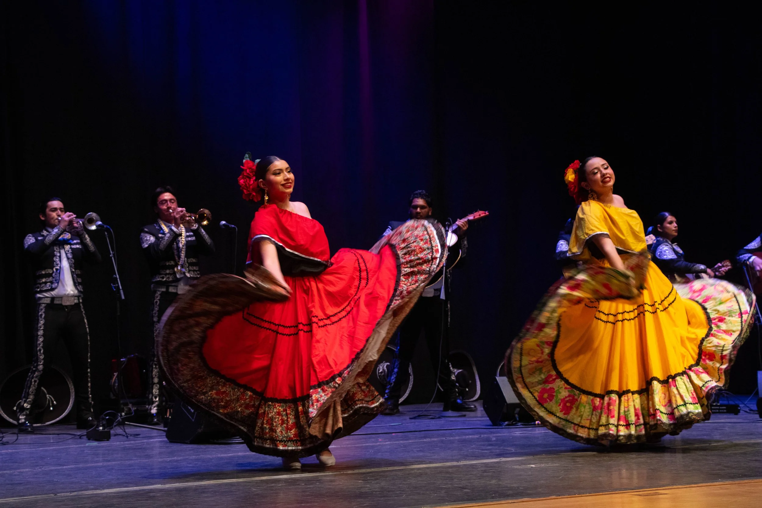 Los Mejicas Performing In Mariachi Eterno Spring show (2025)