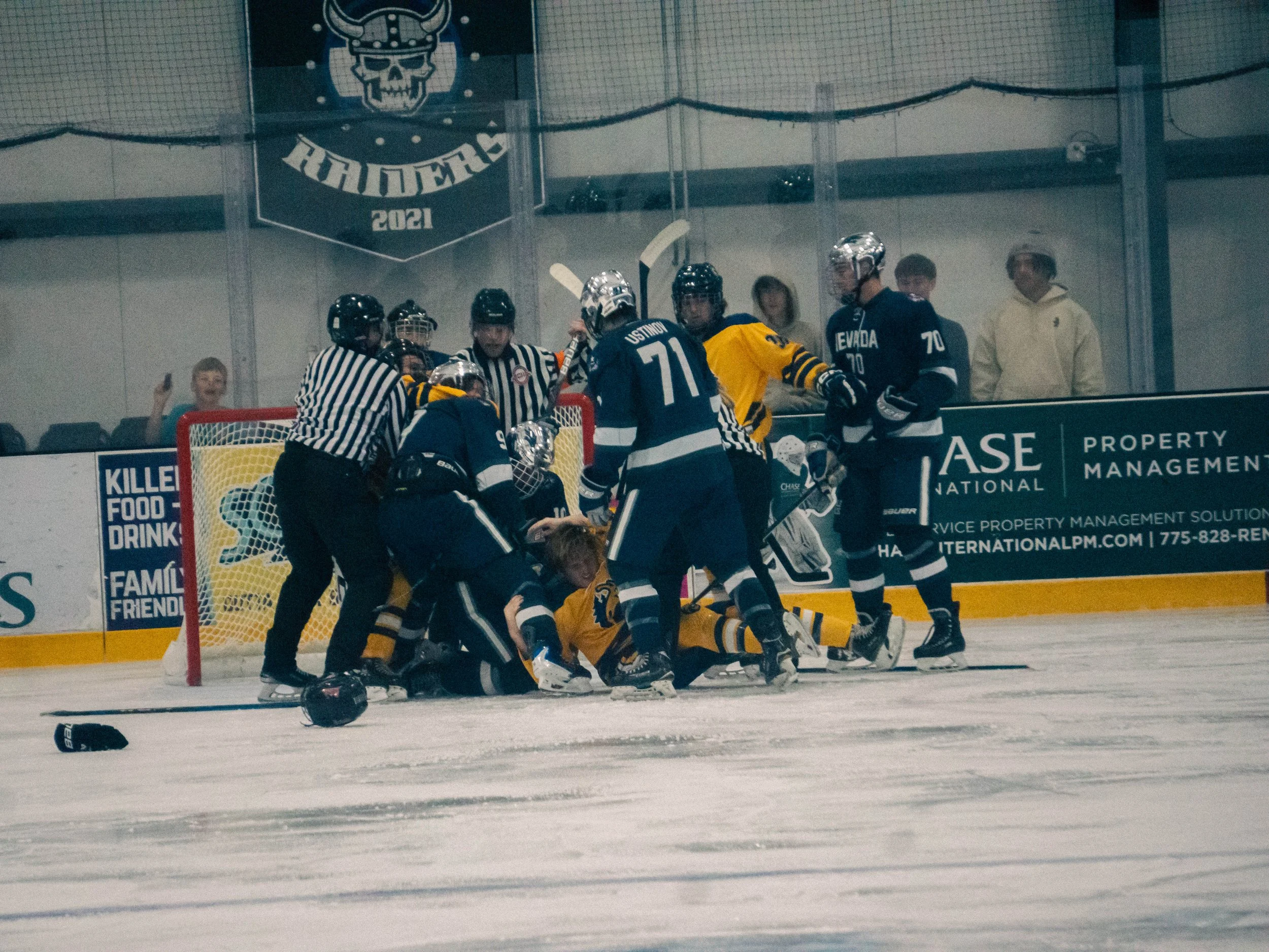 UCSC Ice Hockey (2025)