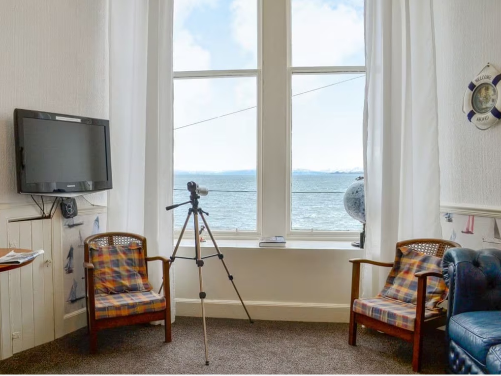 Small lounge with stunning views