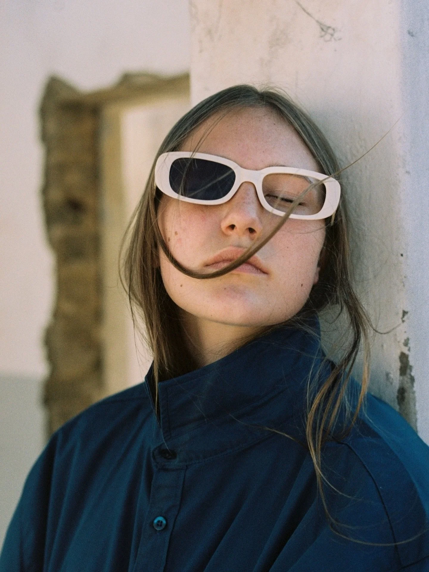 Melanie &mdash; winter light and Portra 160 doing the heavy lifting.